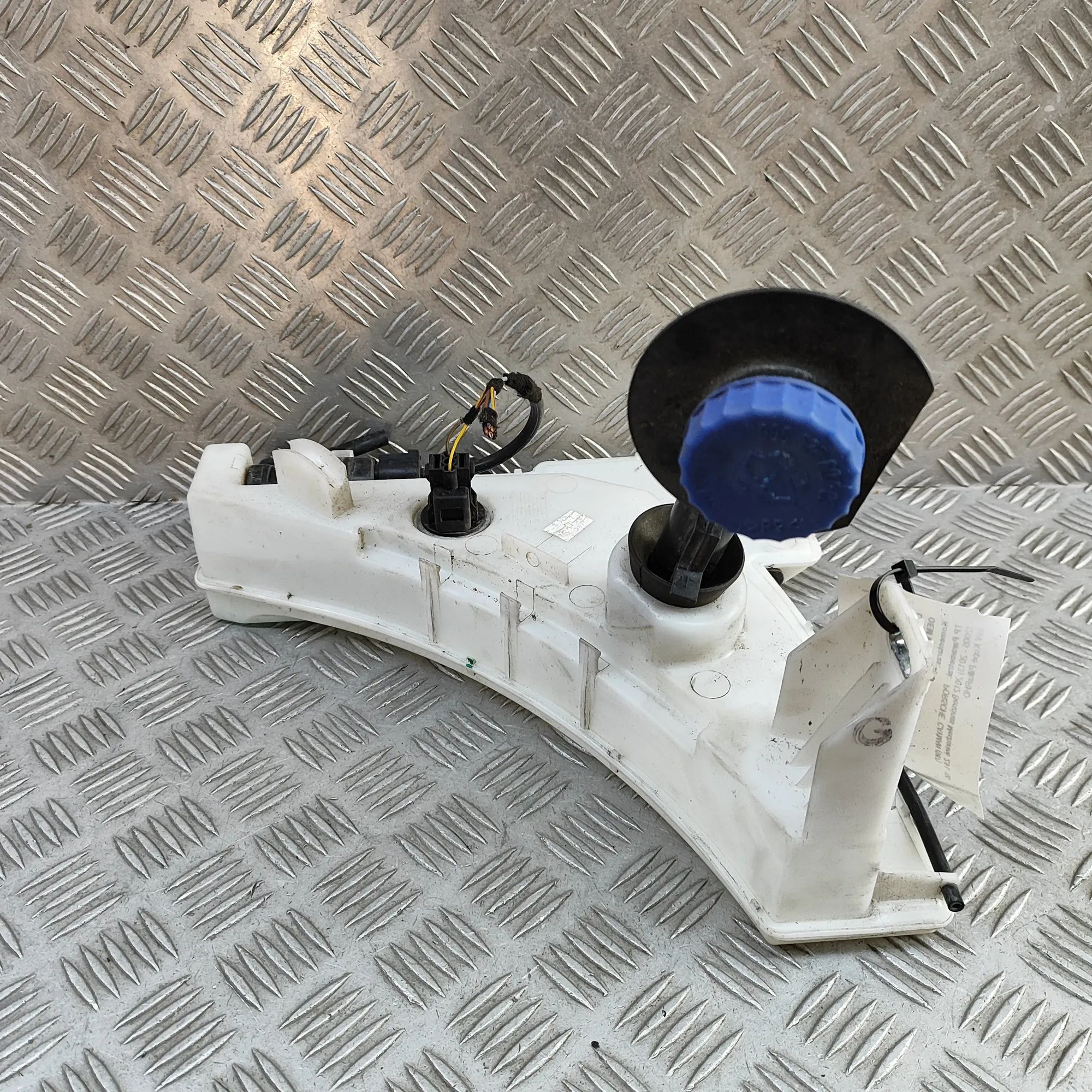 Porsche Cayman (987) Window Washer Tank Window Washer Tank — PORSCHE CAYMAN (987) (2005...