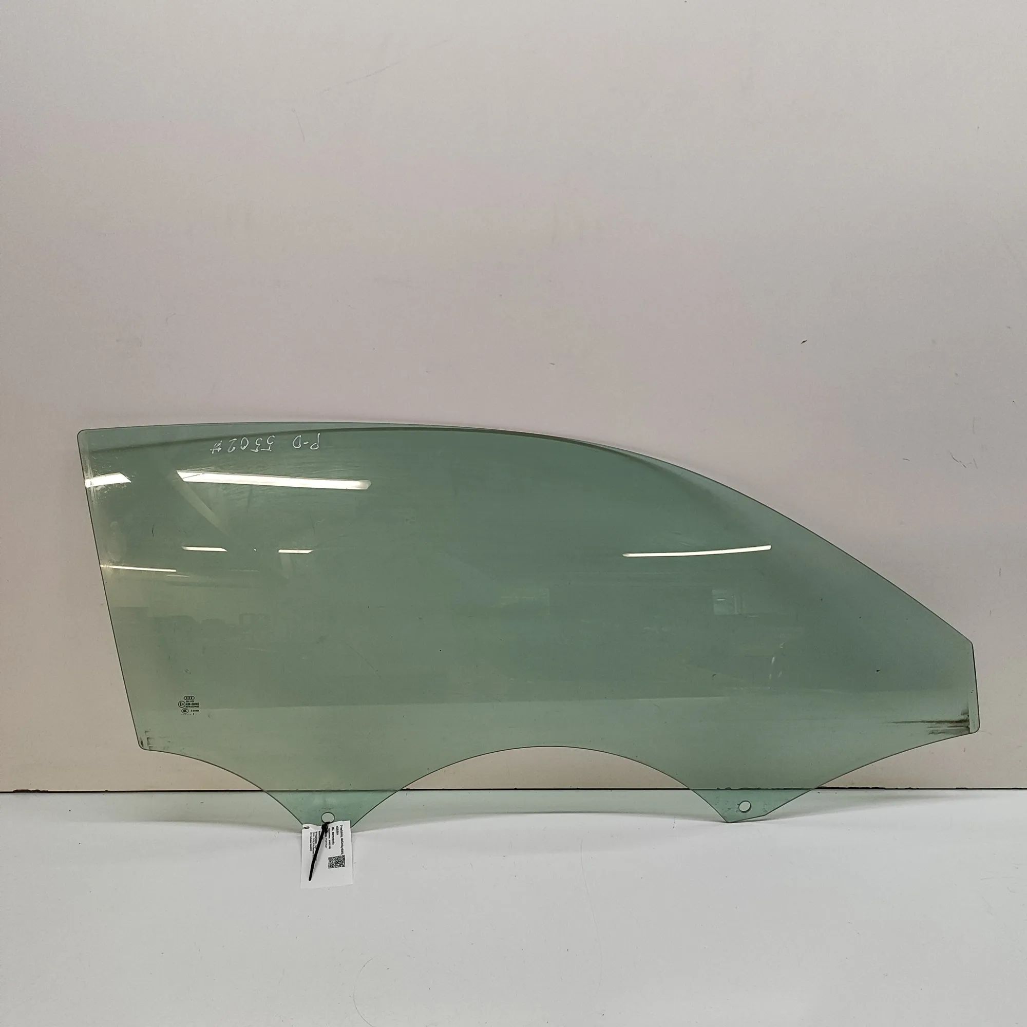 Audi A1 (8X) Front Right Door Window Front Right Door Window — AUDI A1 (8X1, 8XK) (2...
