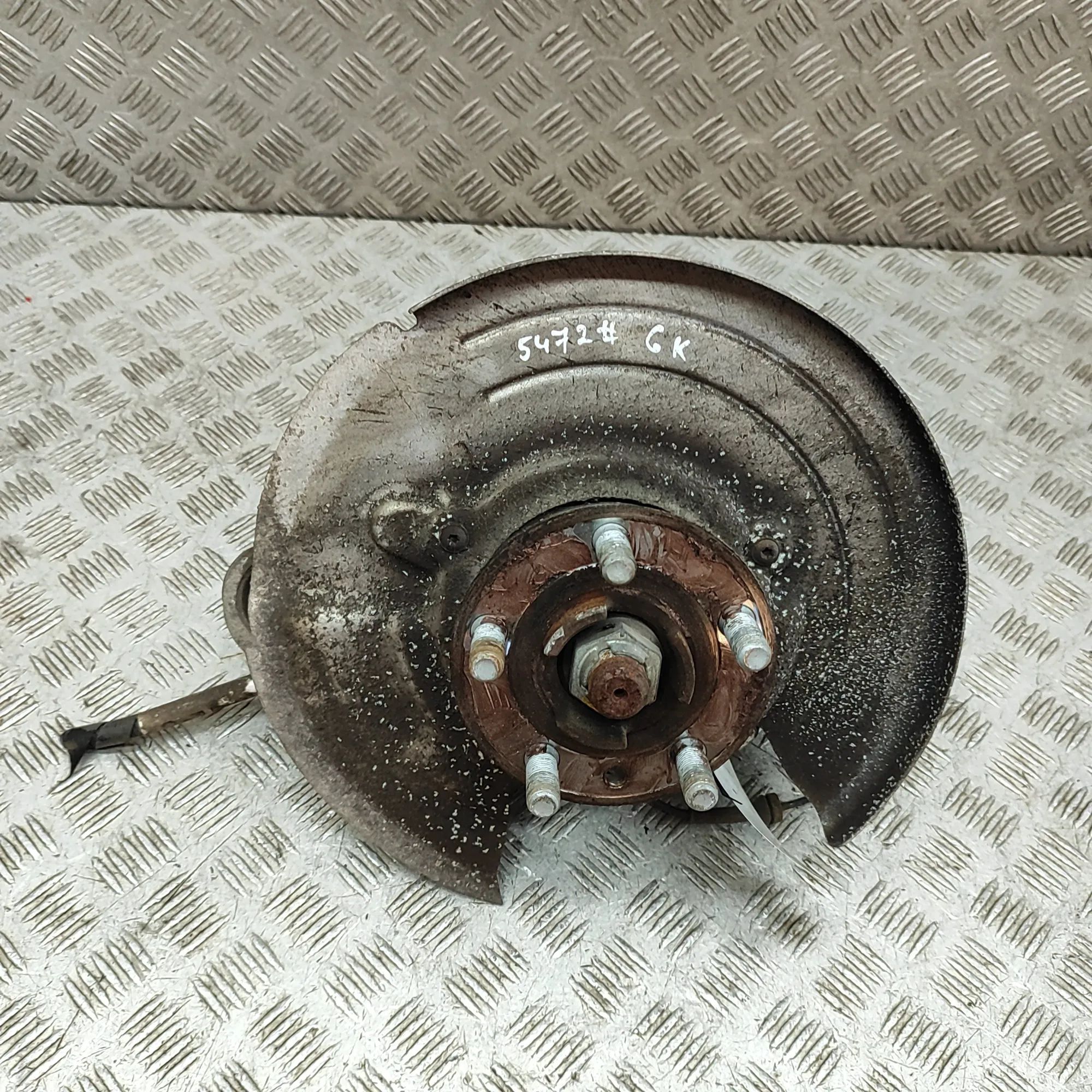 Land Rover Range Rover Evoque Rear Left Wheel Hub Spindle Rear Left Wheel Hub Spindle — LAND ROVER RANGE ...