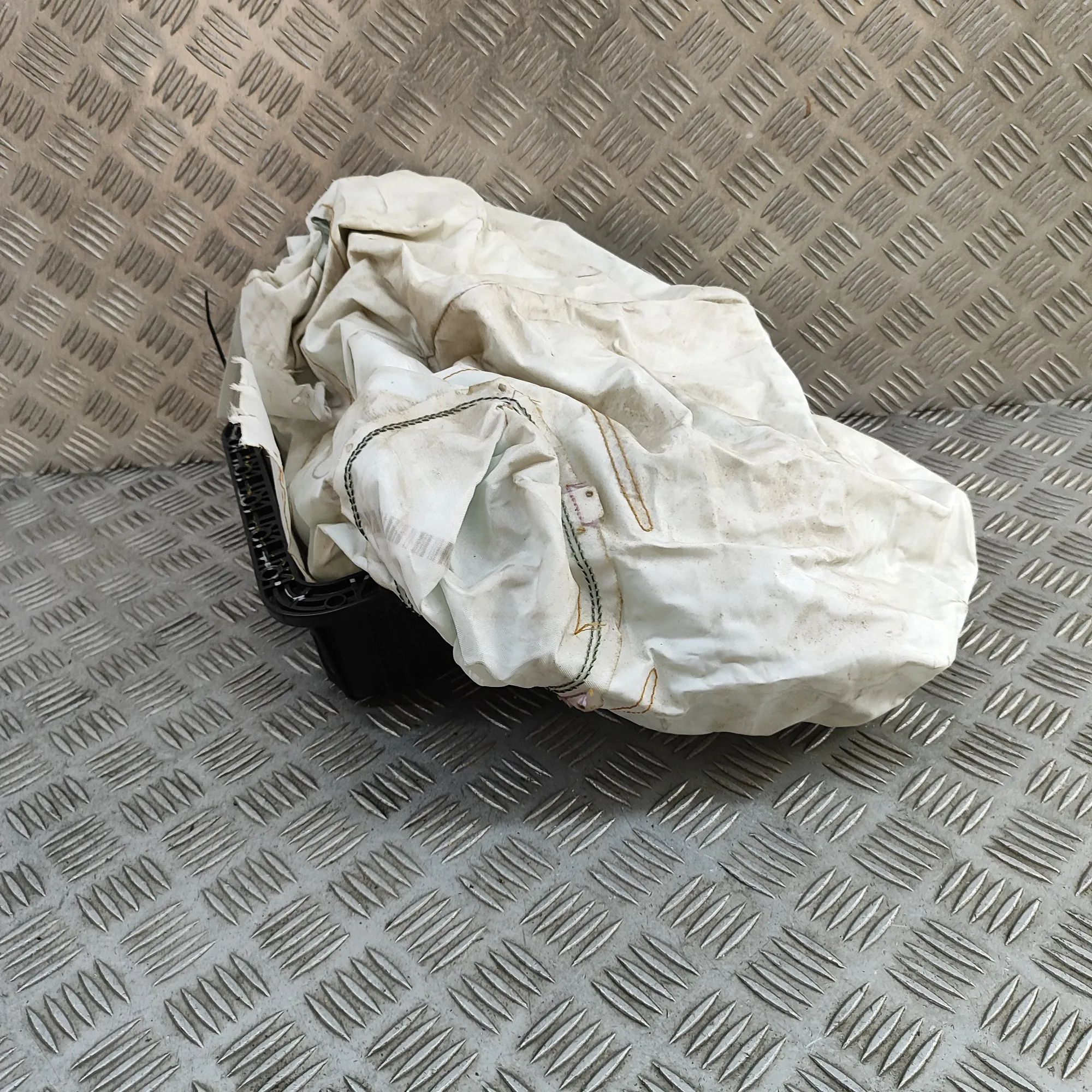 BMW X5 (G05) Dashboard Safety Bag SRS Dashboard Safety Bag SRS — BMW X5 (G05) (2018-....