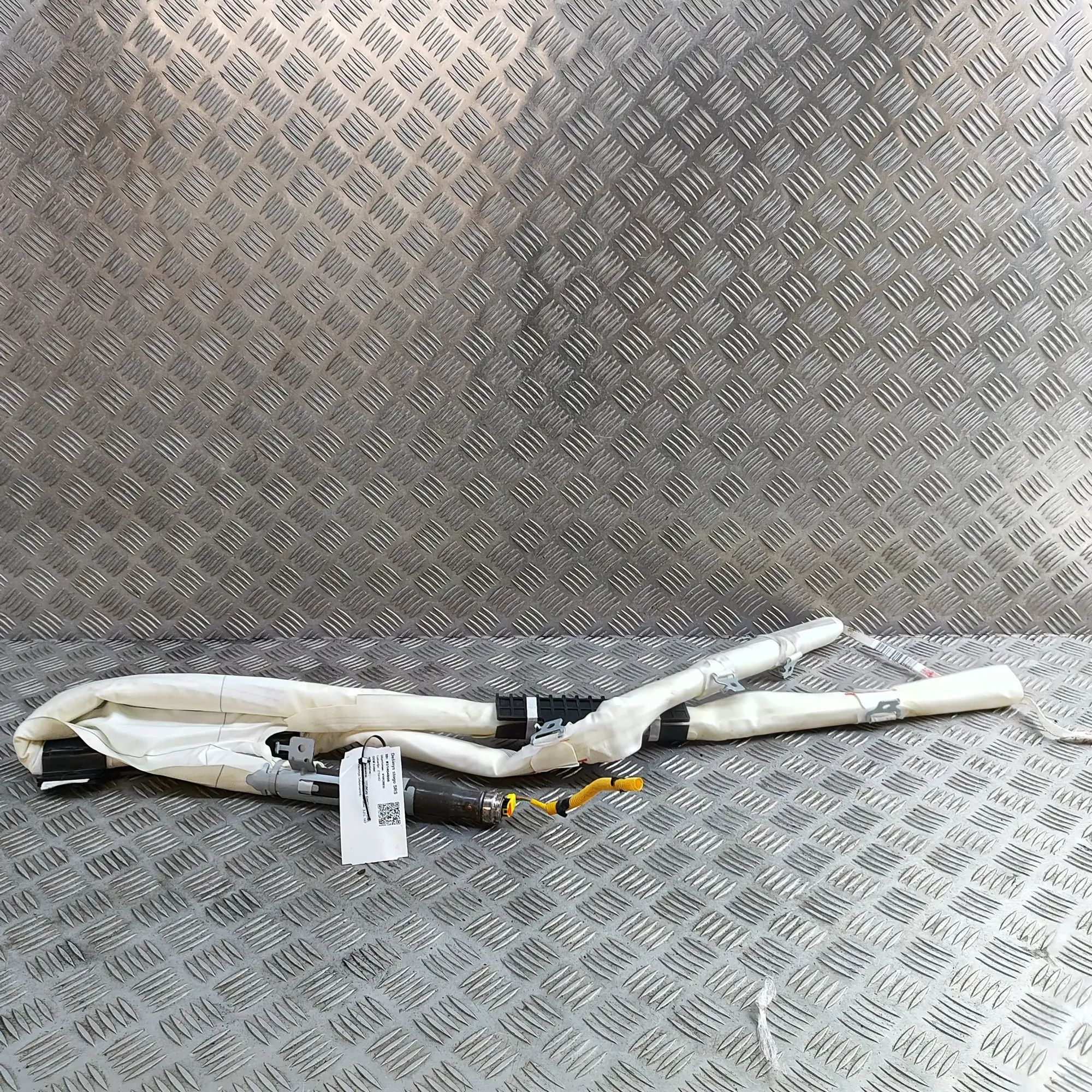 Hyundai Santa Fe Right Side Roof Safety Curtain SRS Right Side Roof Safety Curtain SRS — HYUNDAI SA...