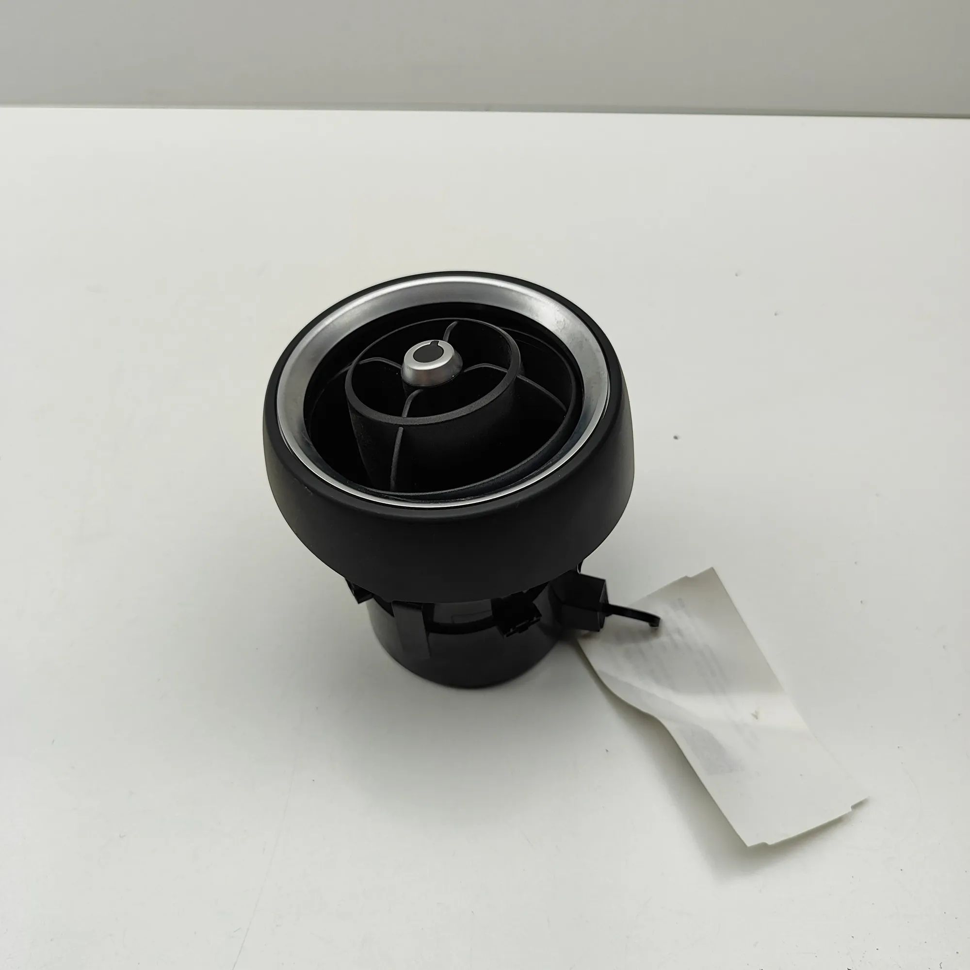 Alfa-Romeo Stelvio Dashboard Air Vents Dashboard Air Vents — ALFA ROMEO STELVIO (949_)...