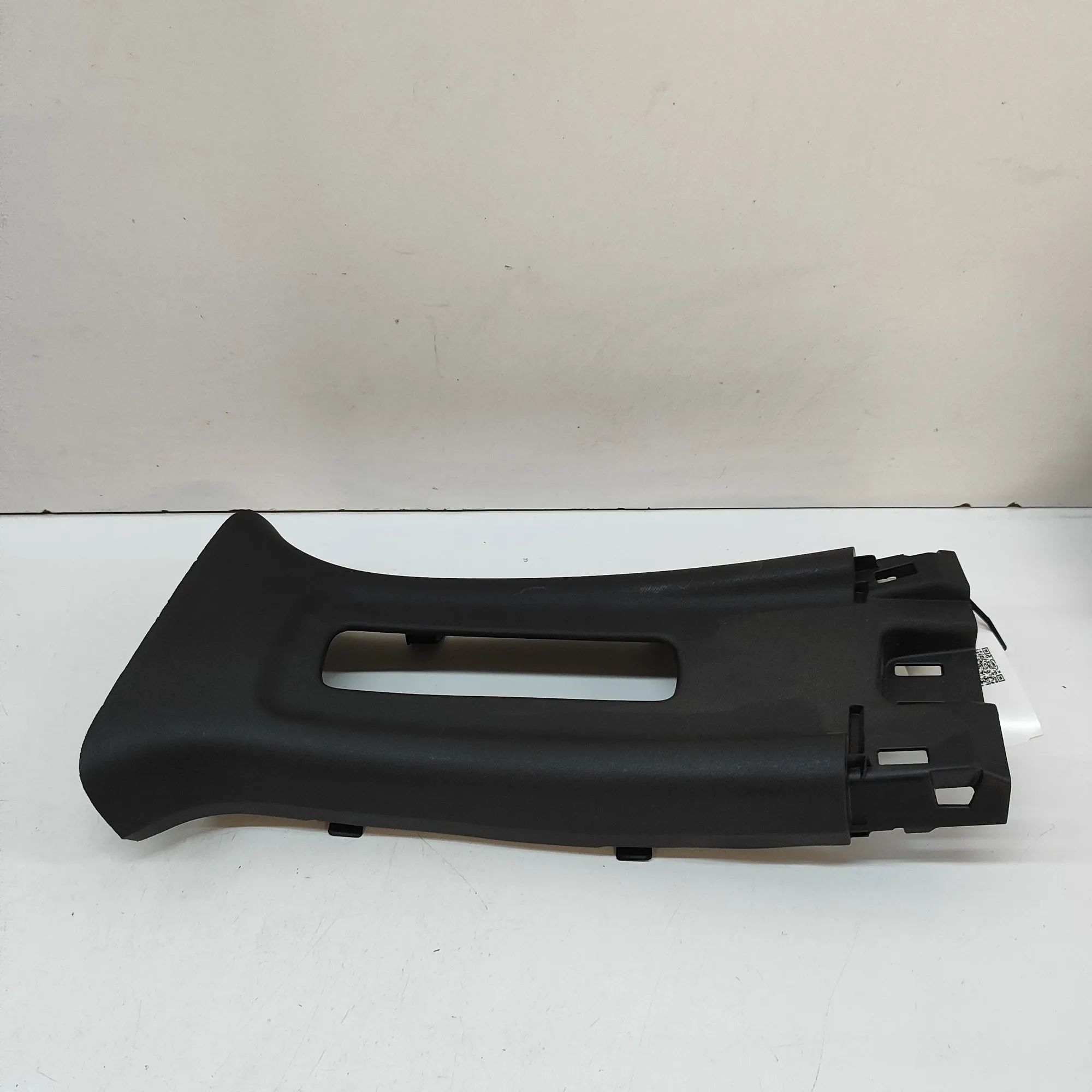 Honda HR-V / e:Ny1 B-pillar trim — left B-pillar trim — left — HONDA E:NY1 (2023-...) —...