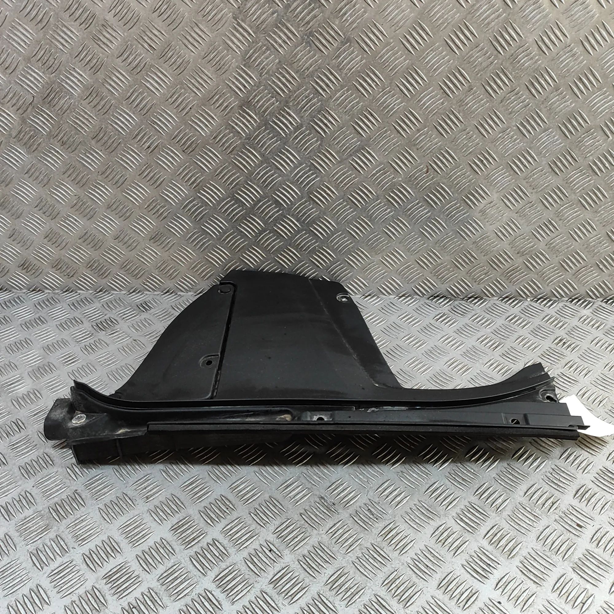 Maserati Levante Other Trim Parts Other Trim Parts — MASERATI LEVANTE (SUV M161) ...