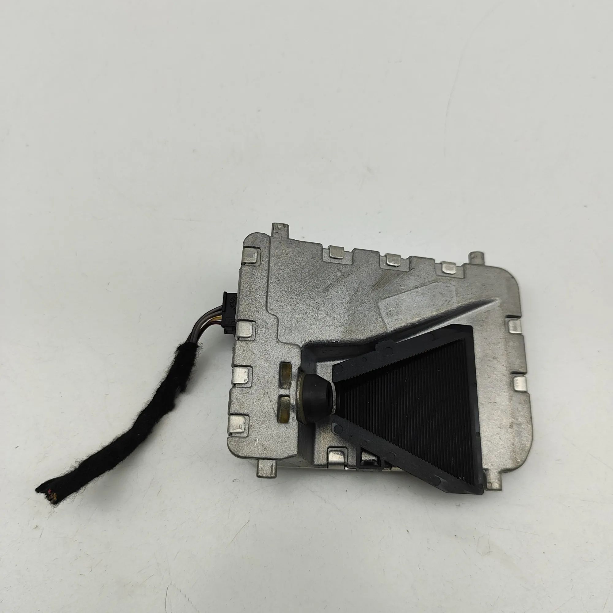 Mercedes-Benz ML / GLE (W166) Camera — front Camera — front — MERCEDES BENZ GLE (W166) (2015...