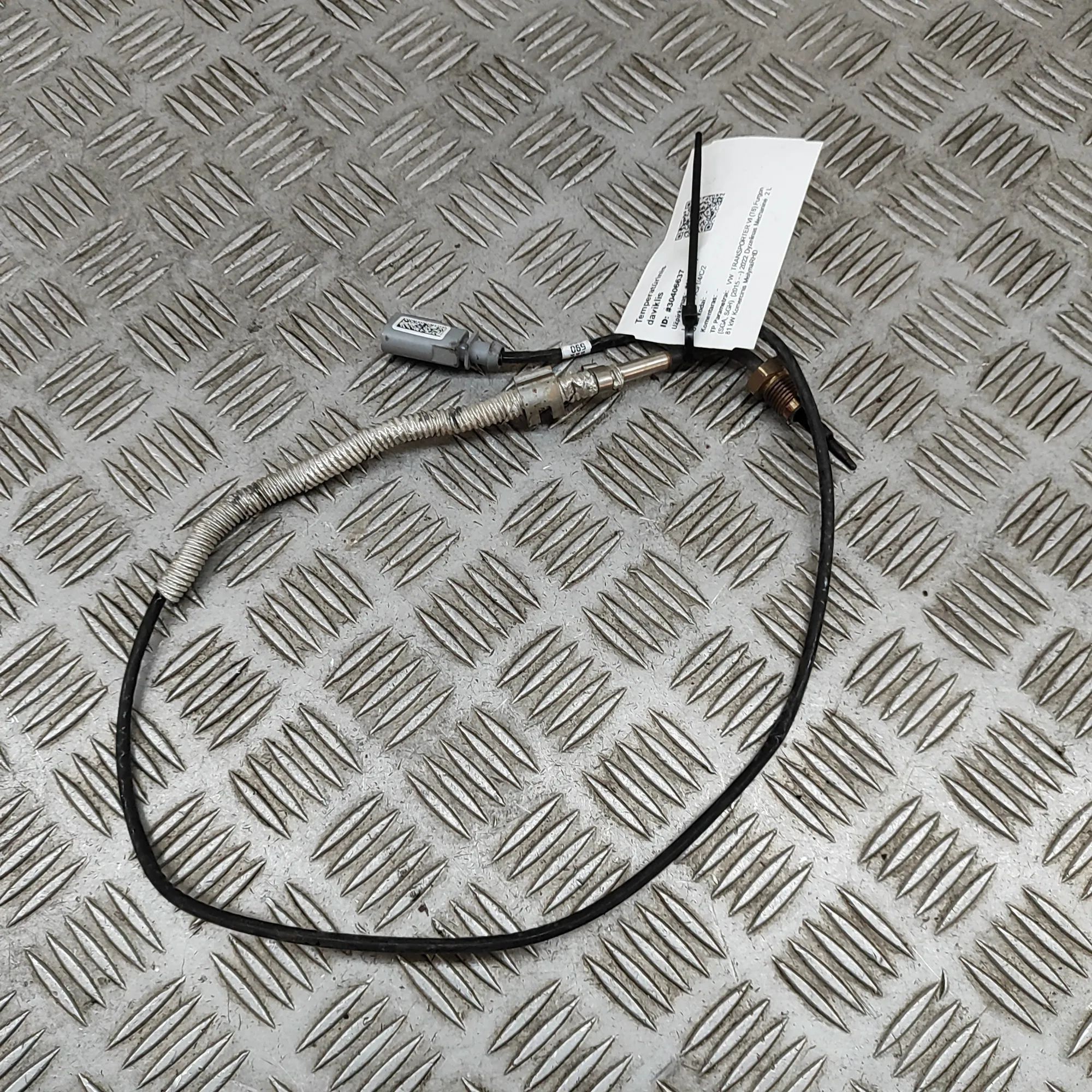 Volkswagen Transporter (T6, Caravelle, Multivan) lämpötila-anturi Temperature Sensor — VW TRANSPORTER (VI T6 Van ...