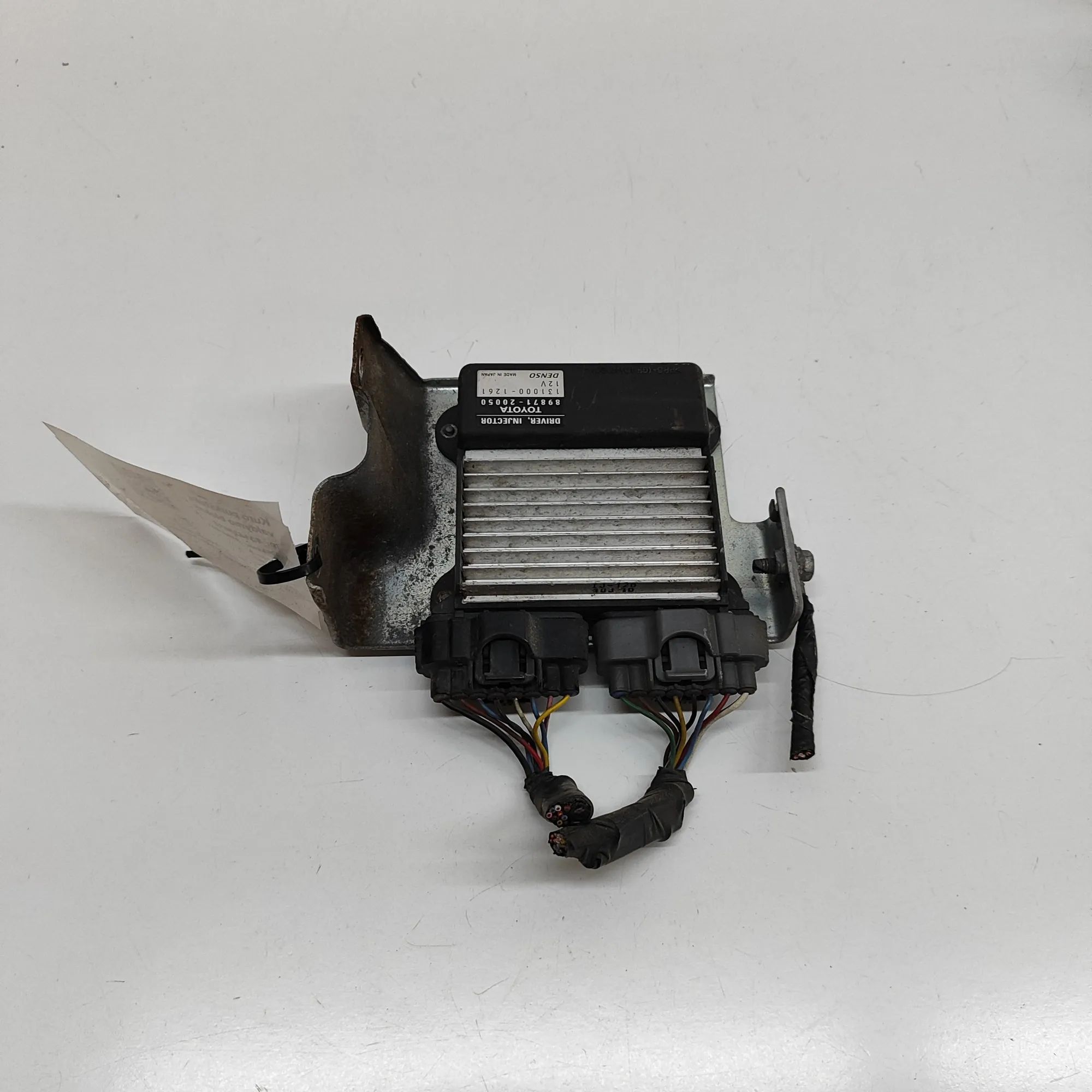 Toyota Land Cruiser 100 Fuel Injector Control Unit Fuel Injector Control Unit — TOYOTA LAND CRUISE...