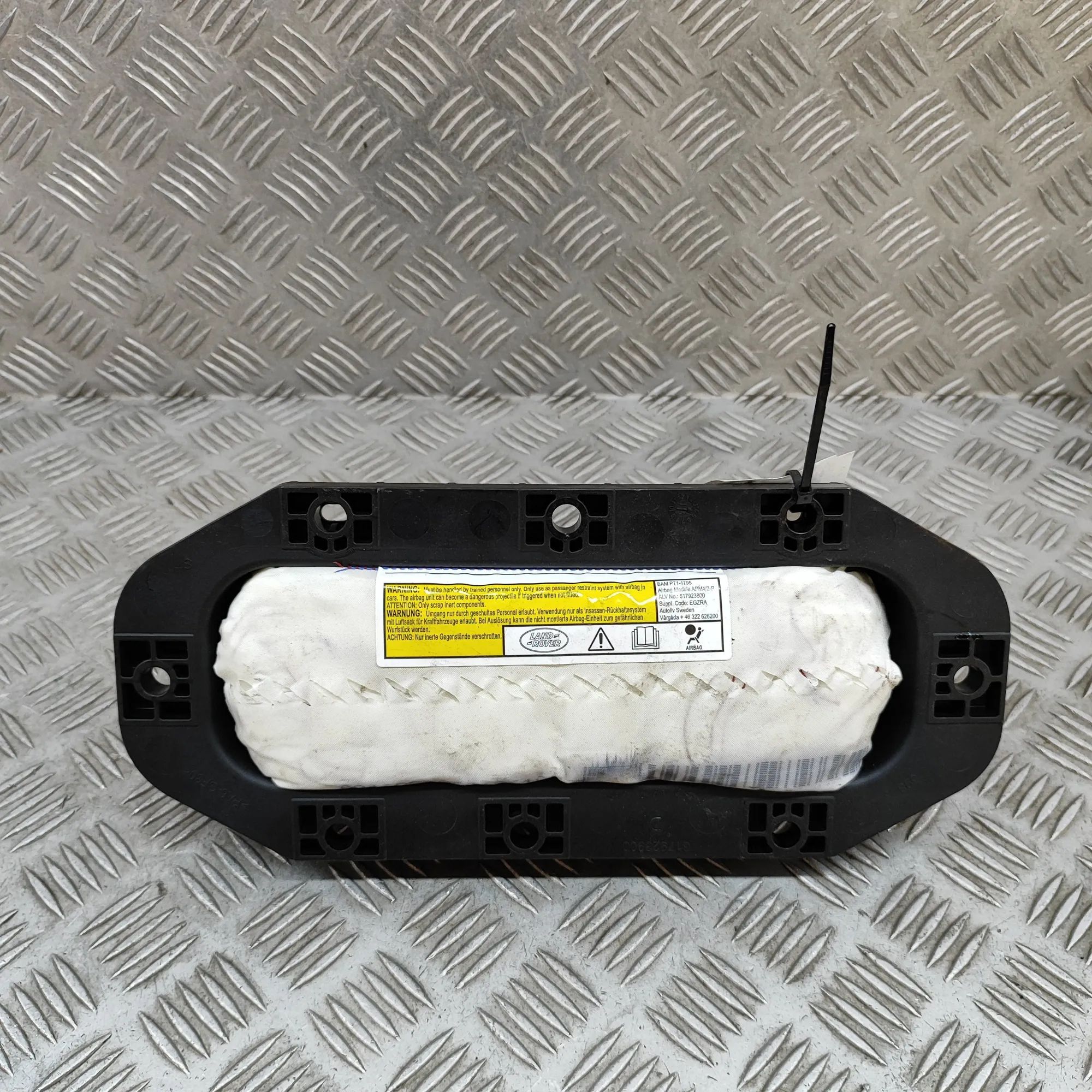 Land Rover Range Rover Evoque Dashboard Safety Bag SRS Dashboard Safety Bag SRS — LAND ROVER RANGE ROV...