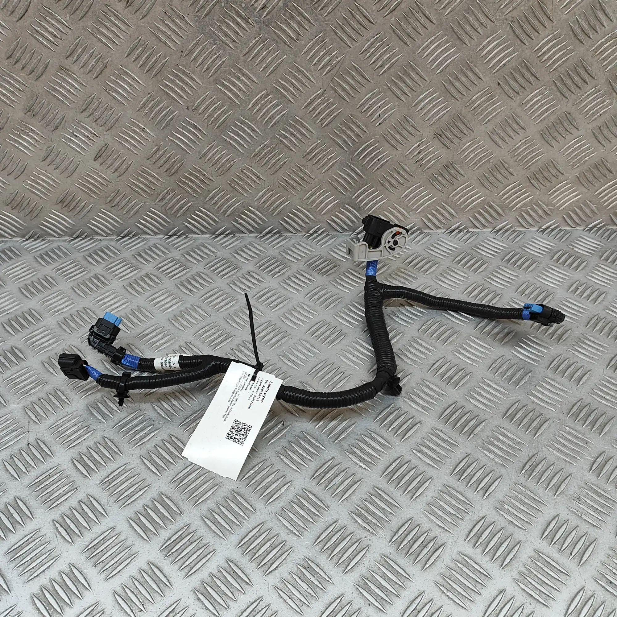 Hyundai Kona Wiring harness Wiring harness — HYUNDAI KONA (SX2) (2023-...) ...