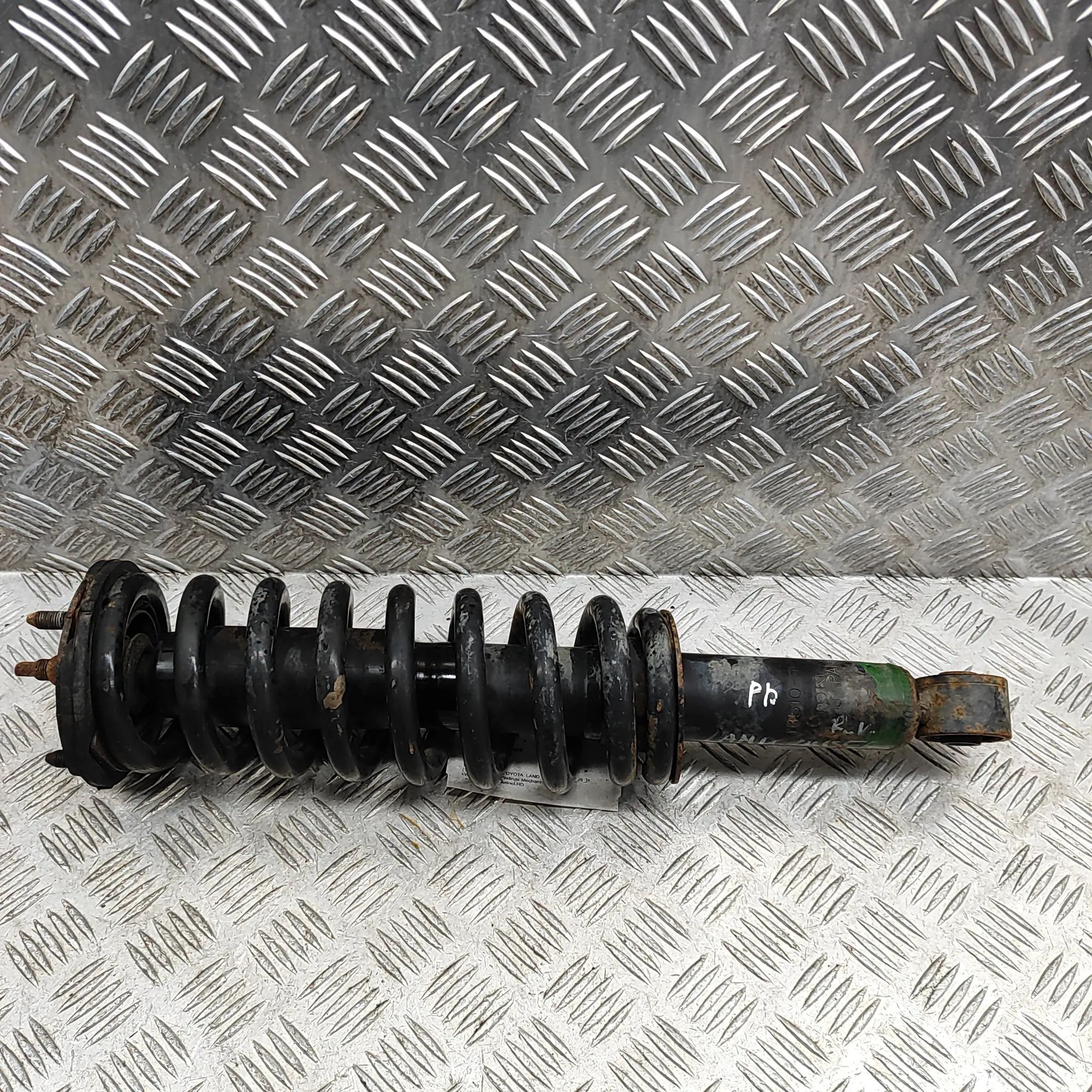 Toyota Land Cruiser 80 Shock absorber — front right Shock absorber — front right — TOYOTA LAND CRUI...