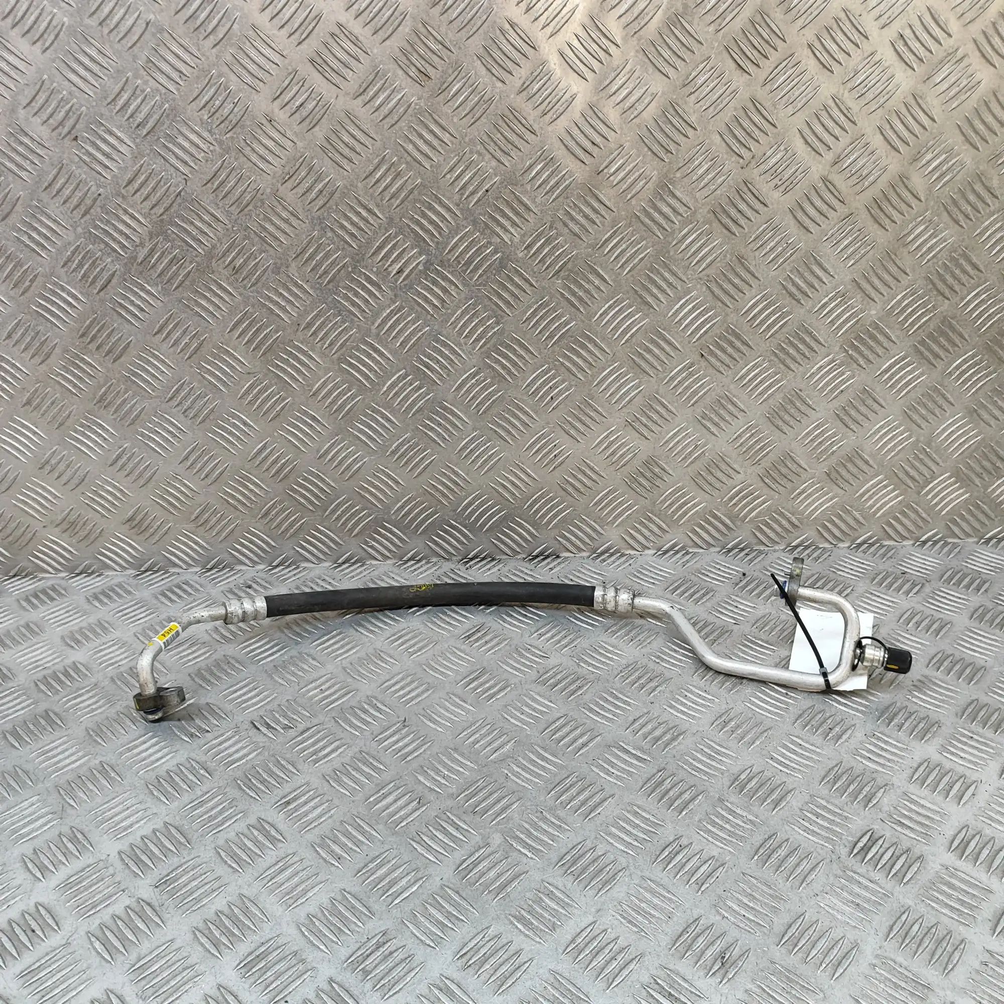 Hyundai Kona A/C Air Con Hose Pipe A/C Air Con Hose Pipe — HYUNDAI KONA (2017-...)...
