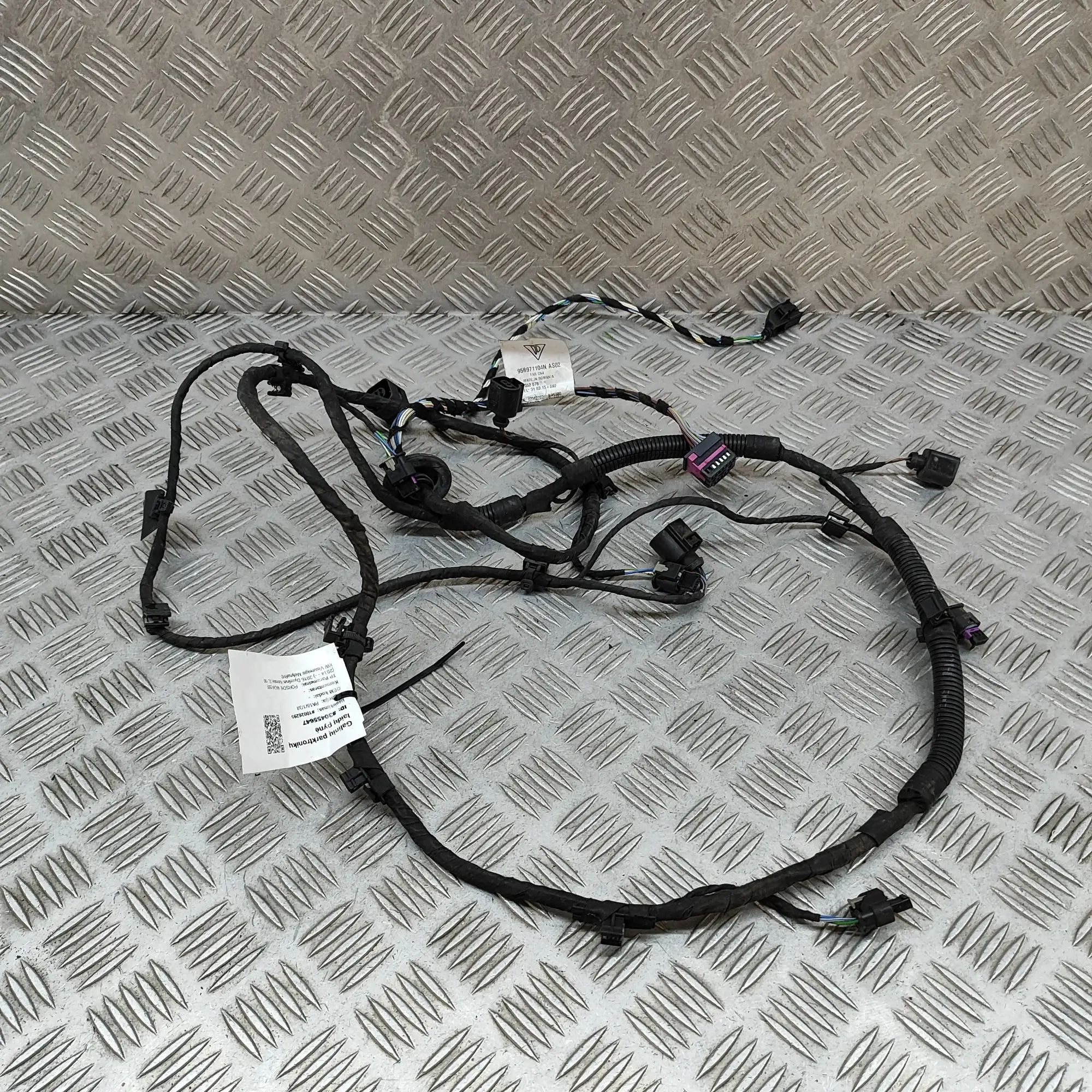 Porsche Macan Rear Parking Sensor Wiring Loom Rear Parking Sensor Wiring Loom — PORSCHE MACAN...