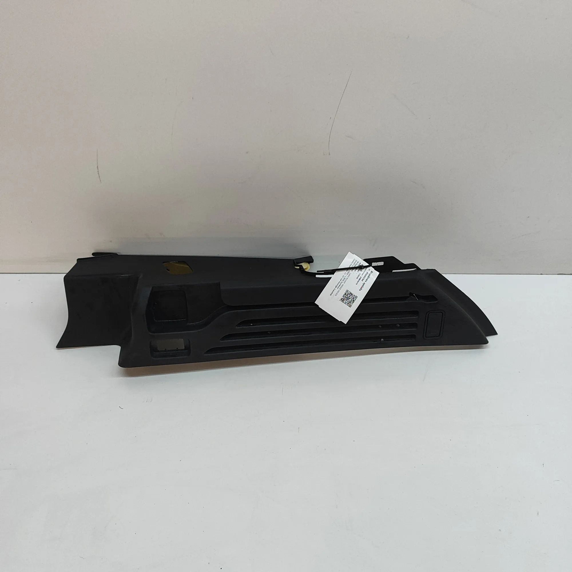 Land Rover Range Rover Sport (L461) Trunk Boot Trim Trunk Boot Trim — LAND ROVER RANGE ROVER SPORT ...