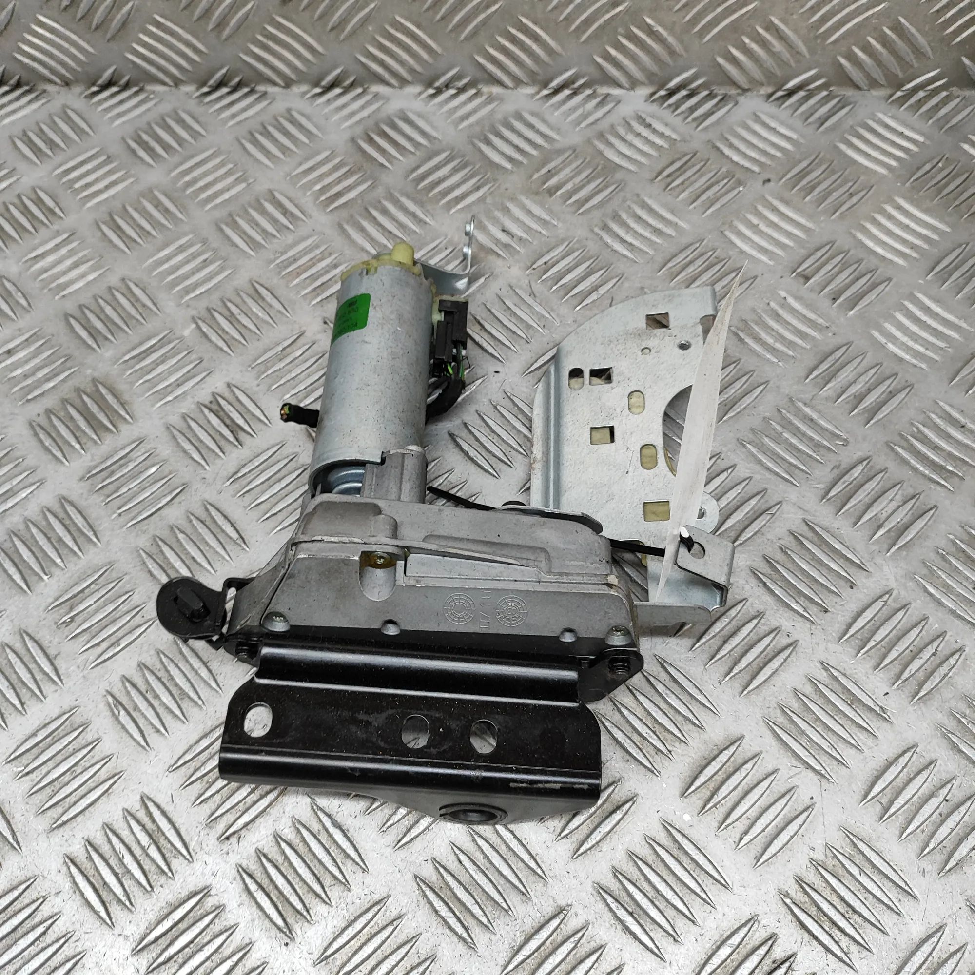 Audi A8 (D3) Seat adjustment motor — front right