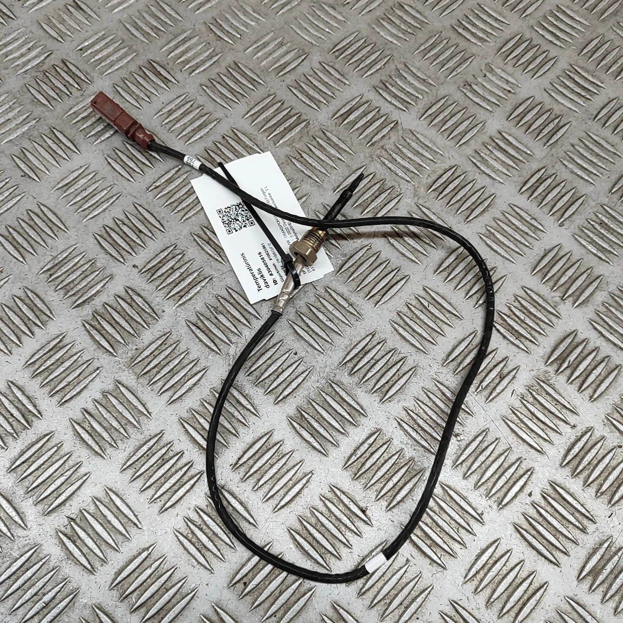 Volkswagen Transporter (T6, Caravelle, Multivan) lämpötila-anturi Temperature Sensor — VW TRANSPORTER (VI T6 Van ...