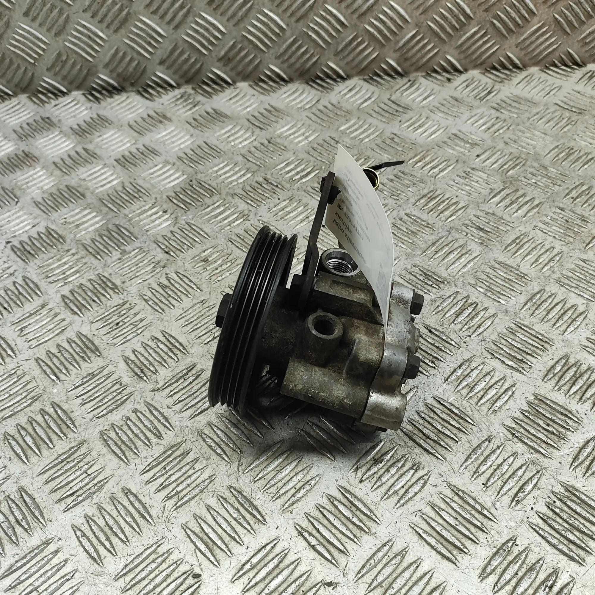 Nissan Murano Power-steering pump Power-steering pump — NISSAN MURANO (II Z51) (2...