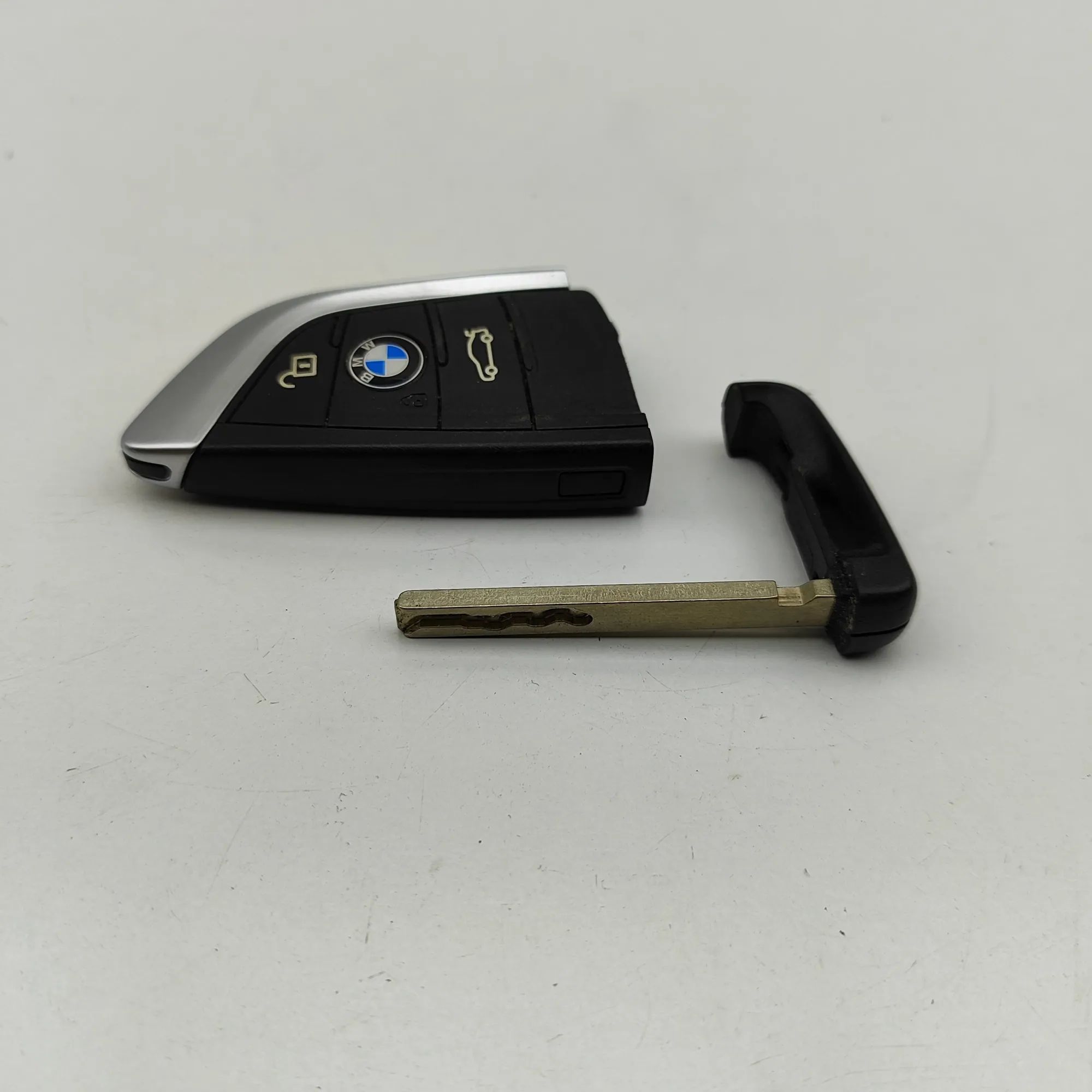 BMW X2 (F39) Ignition key
