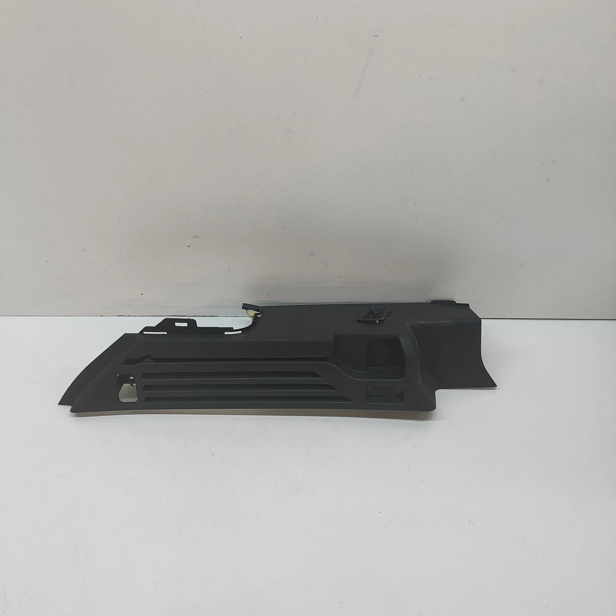 Land Rover Range Rover Sport (L461) Trunk Boot Trim Trunk Boot Trim — LAND ROVER RANGE ROVER SPORT ...
