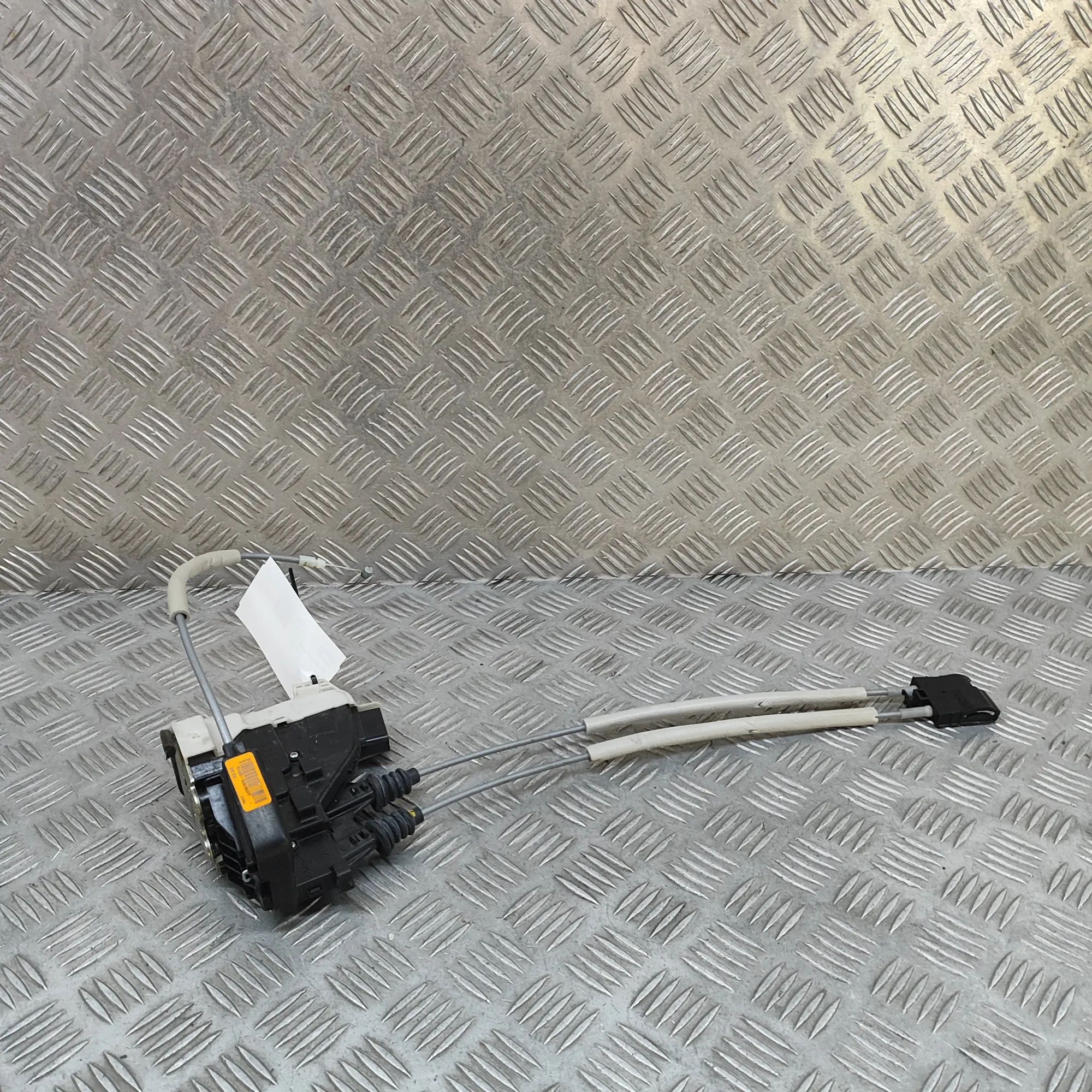 Kia Soul Door lock — rear right Door lock — rear right — KIA SOUL (II PS) (2014...