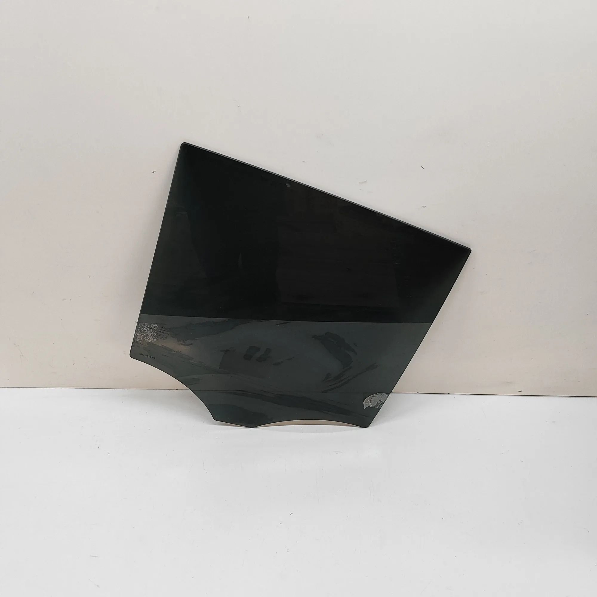Mercedes-Benz ML / GLE (W166) Right rear door window Right rear door window — MERCEDES BENZ GLE (W16...