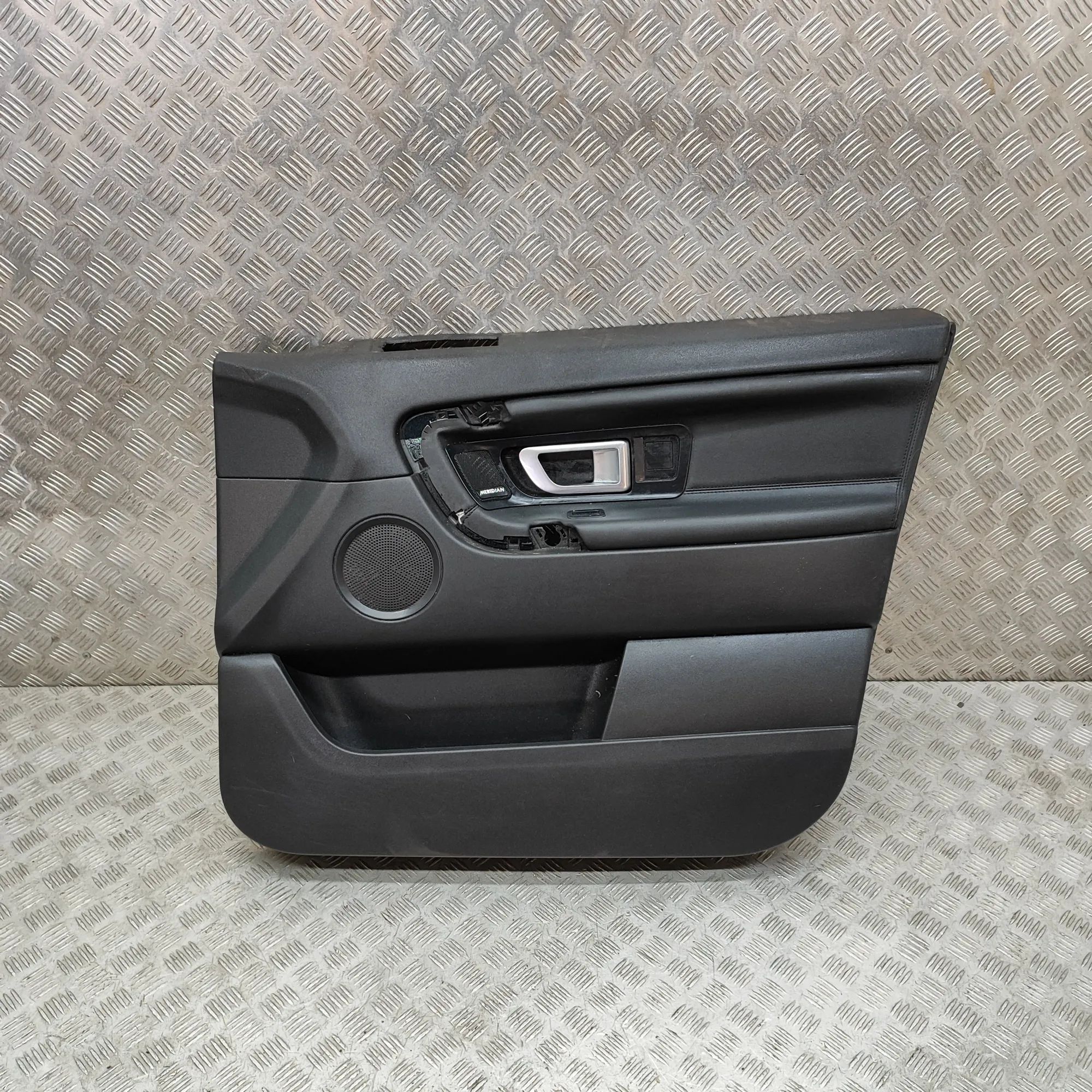 Land Rover Discovery Sport Front Right Door Panel Front Right Door Panel — LAND ROVER DISCOVERY S...