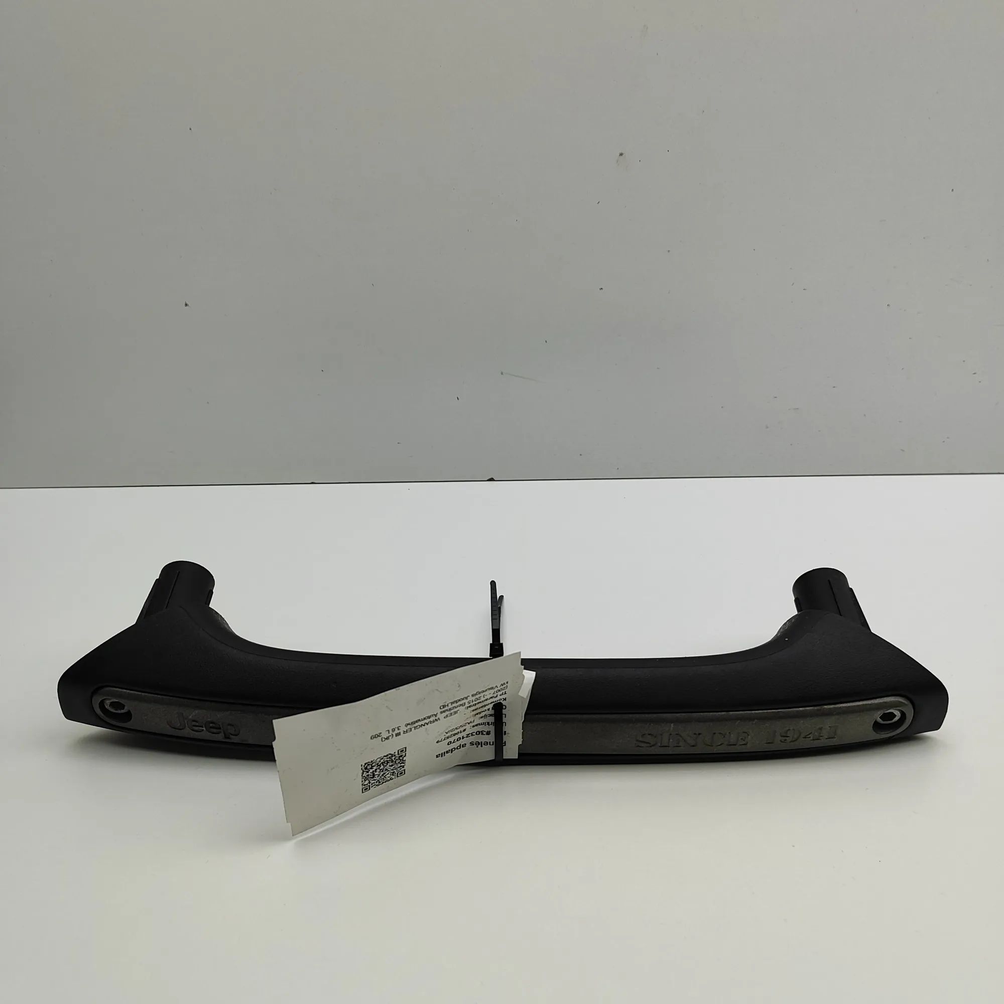 Jeep Wrangler (JK) Dashboard Trim Dashboard trim — JEEP WRANGLER (III JK) (2007-....