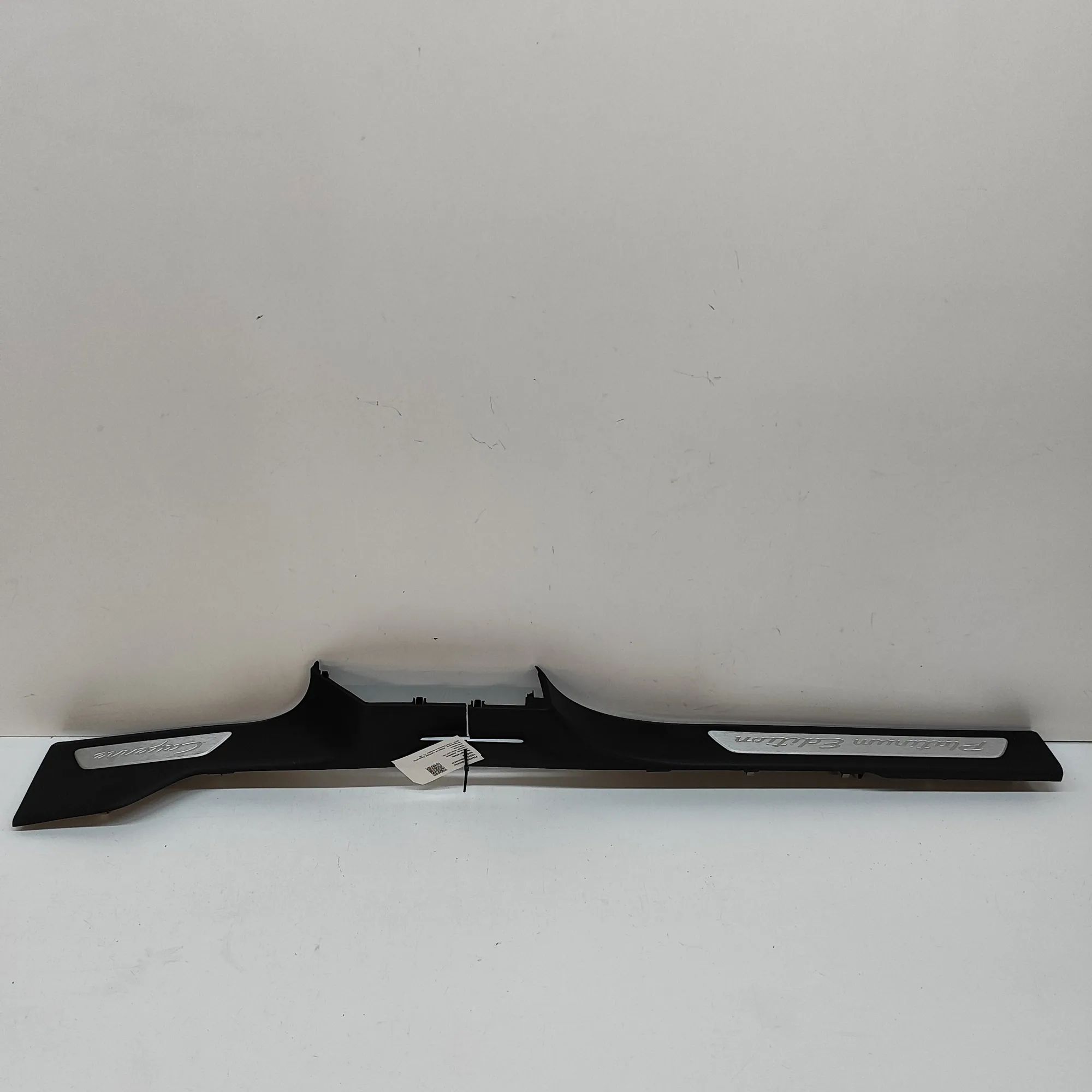 Porsche Cayenne Interior sill trim — front left Interior sill trim — front left — PORSCHE CAYEN...