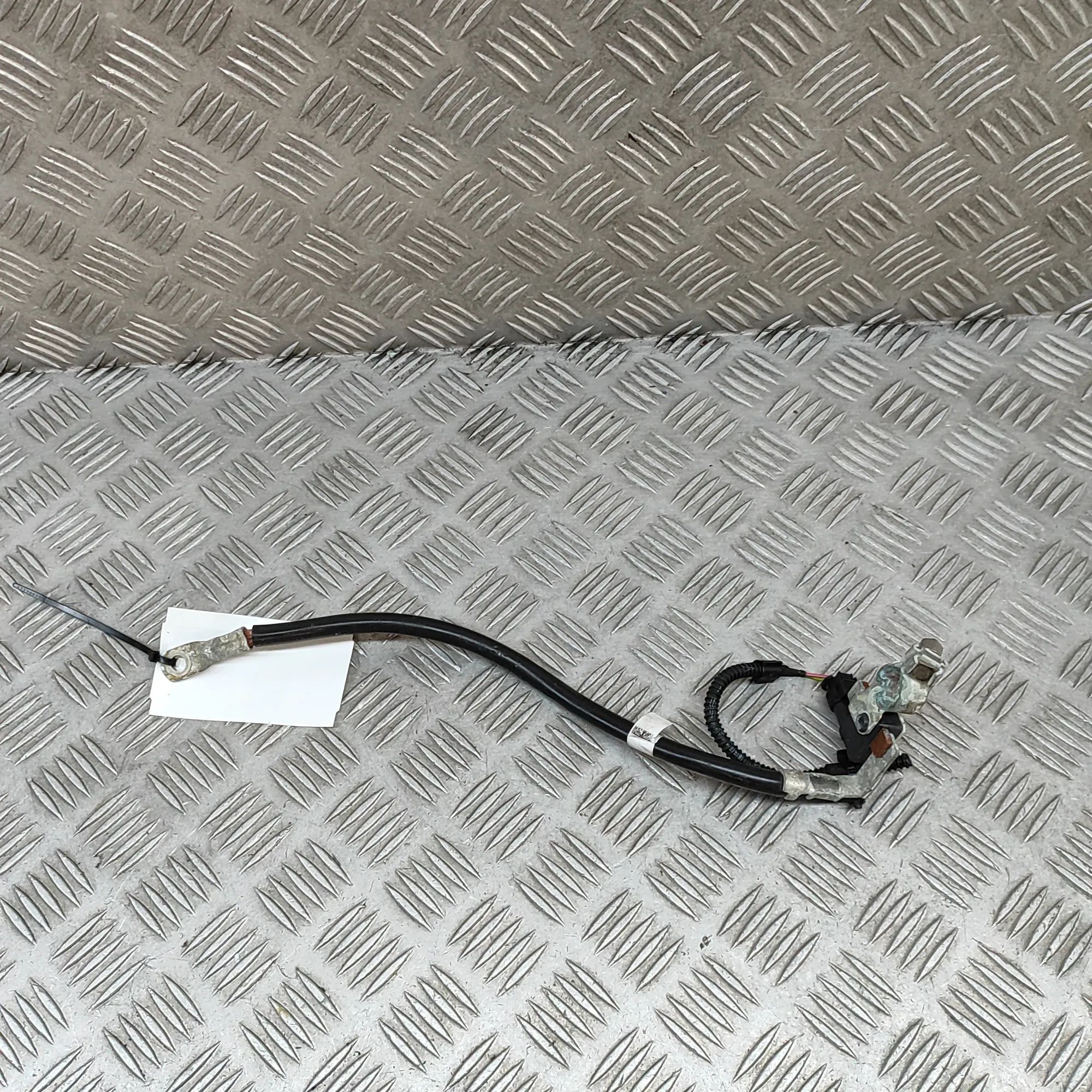 Volkswagen Transporter (T6, Caravelle, Multivan) Negative Battery Cable Negative Battery Cable — VW TRANSPORTER (VI T6 ...