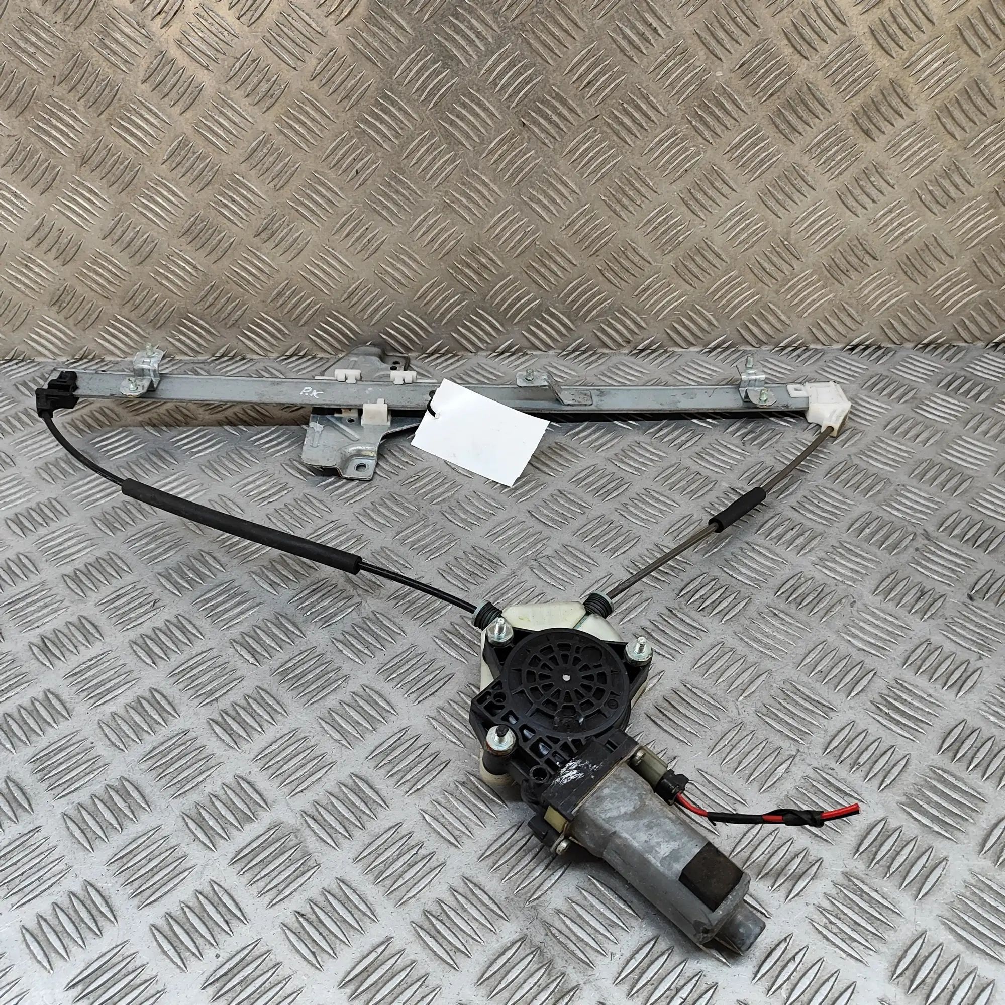 Hyundai H-1 Front Left Door Window Regulator Front Left Door Window Regulator — HYUNDAI H-1 ...