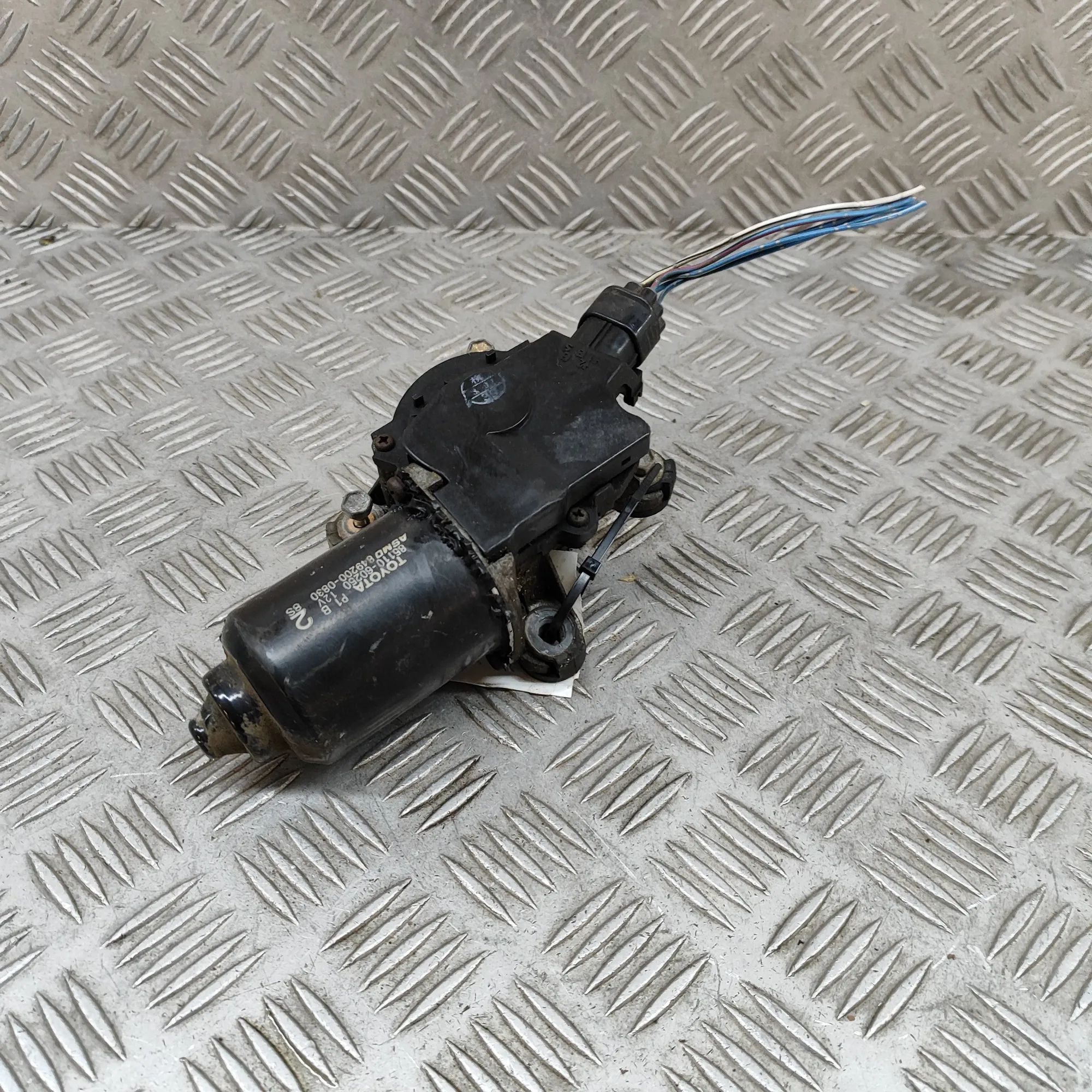 Toyota Land Cruiser 80 Первый электродвигатель стеклоочистителя Wiper Motor — TOYOTA LAND CRUISER (90 _J9_) (19...