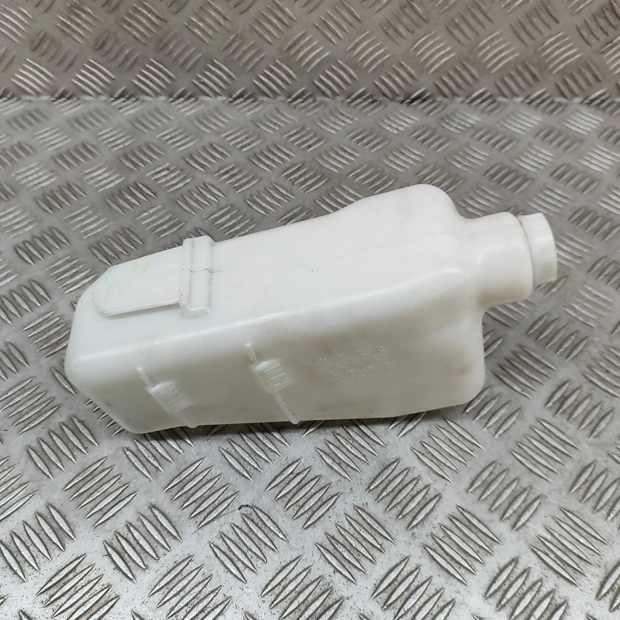Honda CR-V Expansion Tank Expansion tank — HONDA CR-V (VI RS_, RY_) (2022...