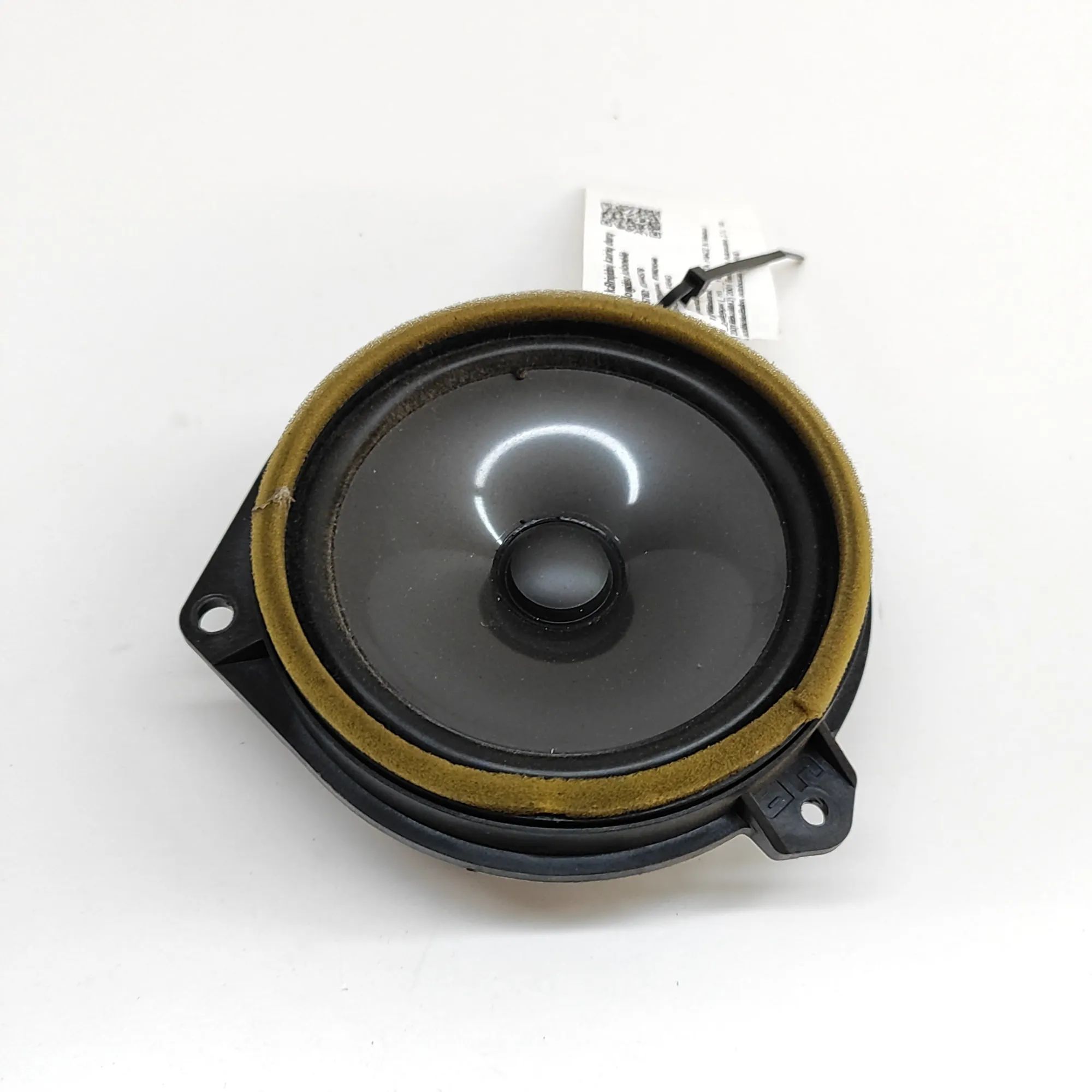 Toyota Hiace (H100) Front Left Door Speaker Front Left Door Speaker — TOYOTA HIACE (IV Mini...