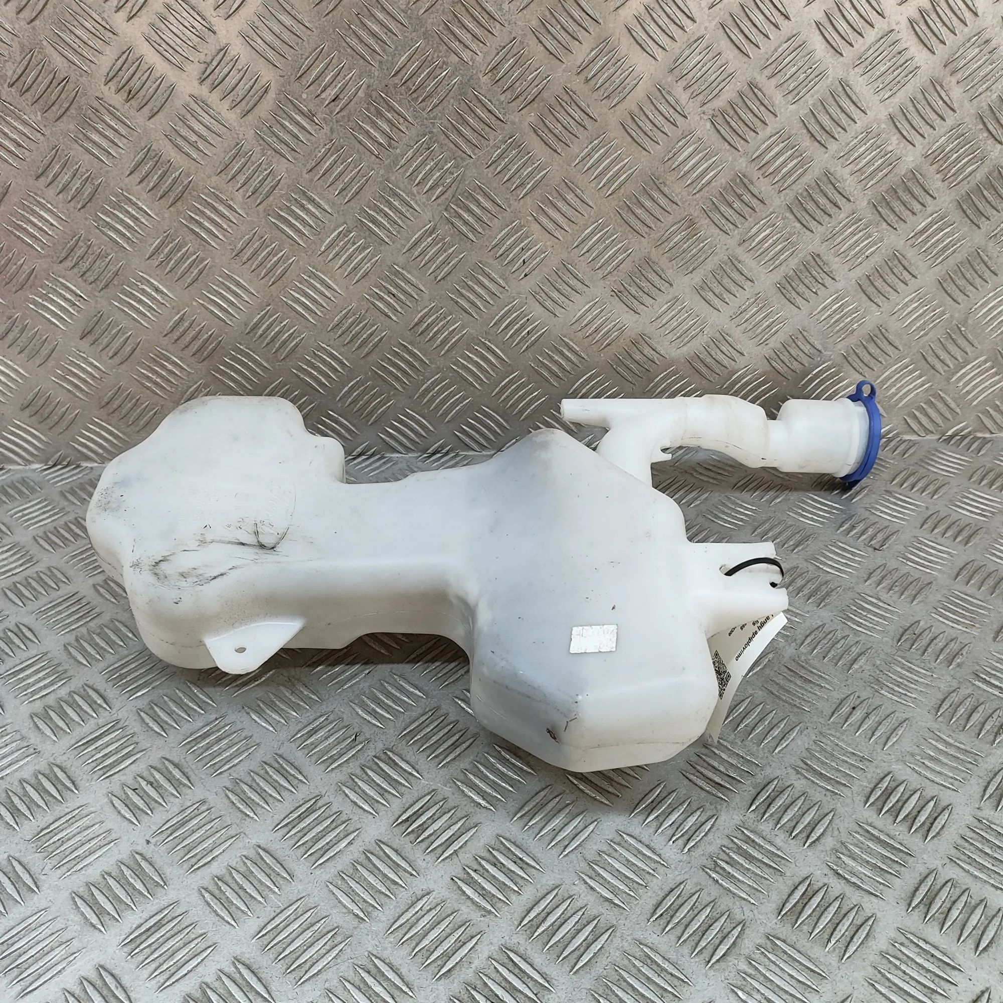Ford Fiesta Window Washer Tank Window Washer Tank — FORD FIESTA (VII) (2017-.....