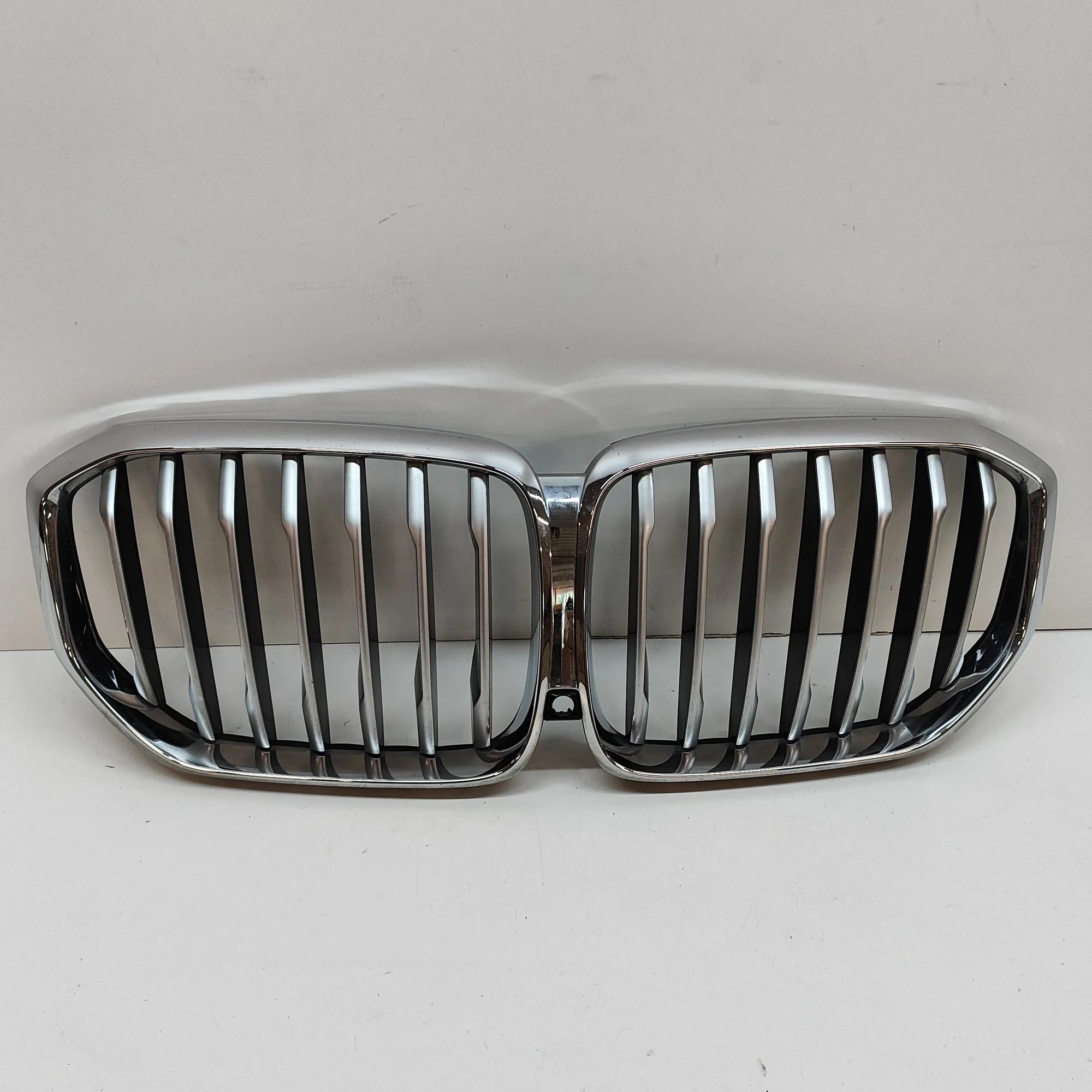 BMW X5 (F15) Radiator Grille Radiator grille — BMW X5 (G05) (2018-...) — 745...