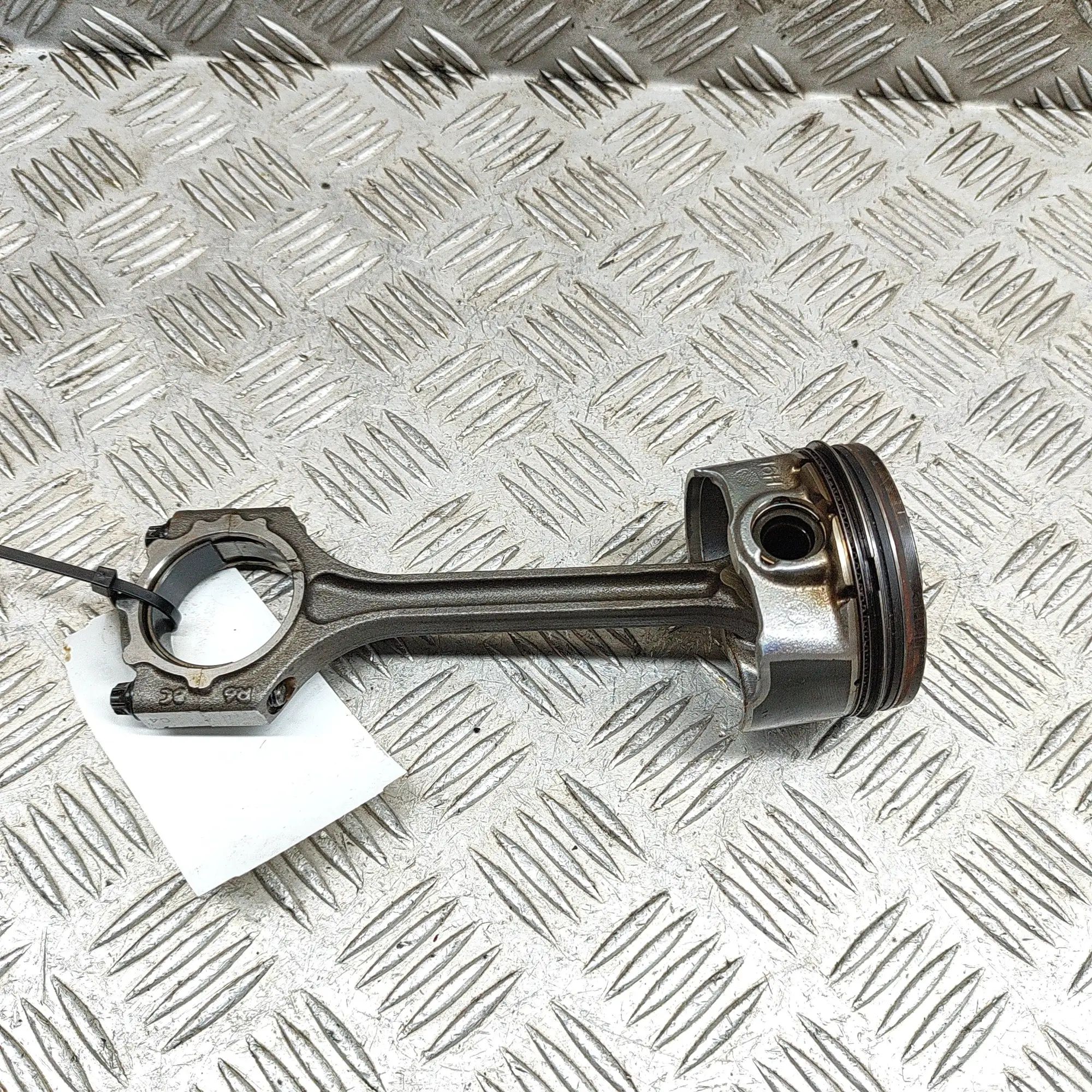 Hyundai Ioniq Piston Piston — HYUNDAI IONIQ (AE) (2016-...) — 23510-...