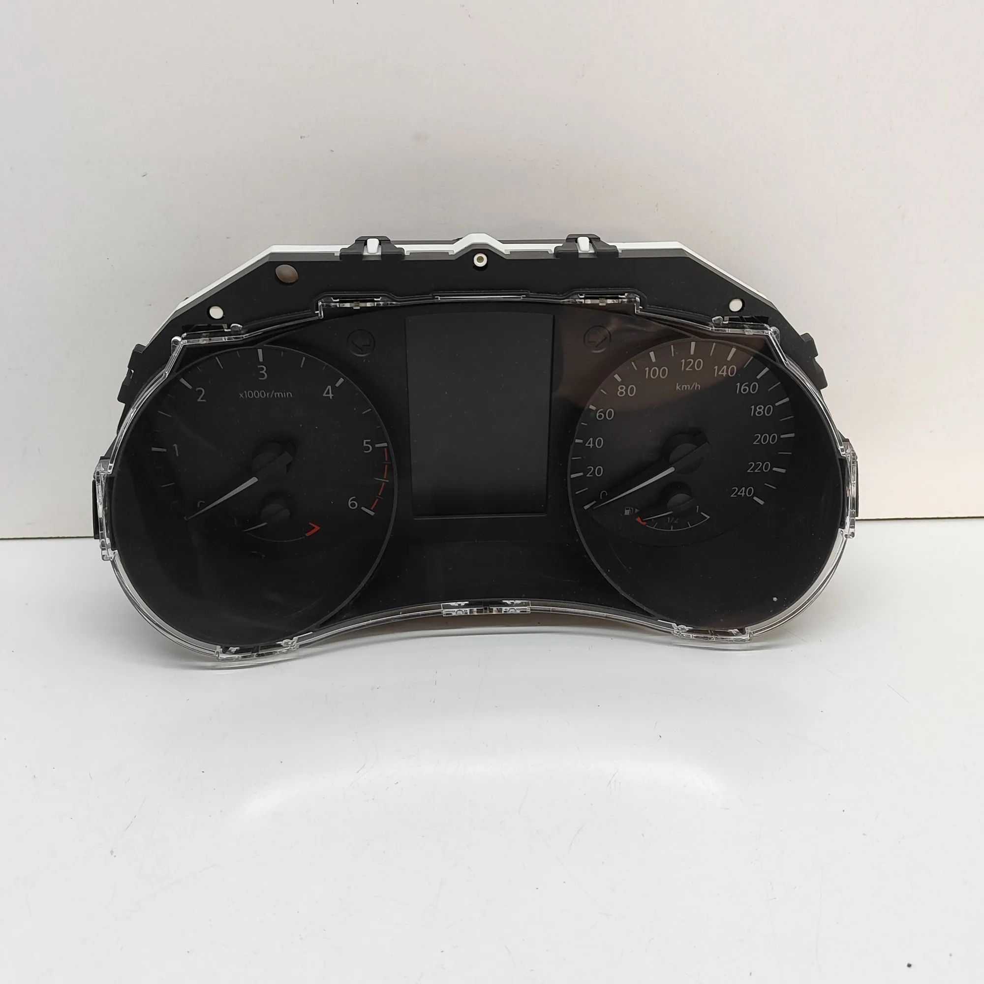 Nissan Qashqai (J11) Instrument Cluster Speedometer Instrument Cluster Speedometer — NISSAN QASHQAI...