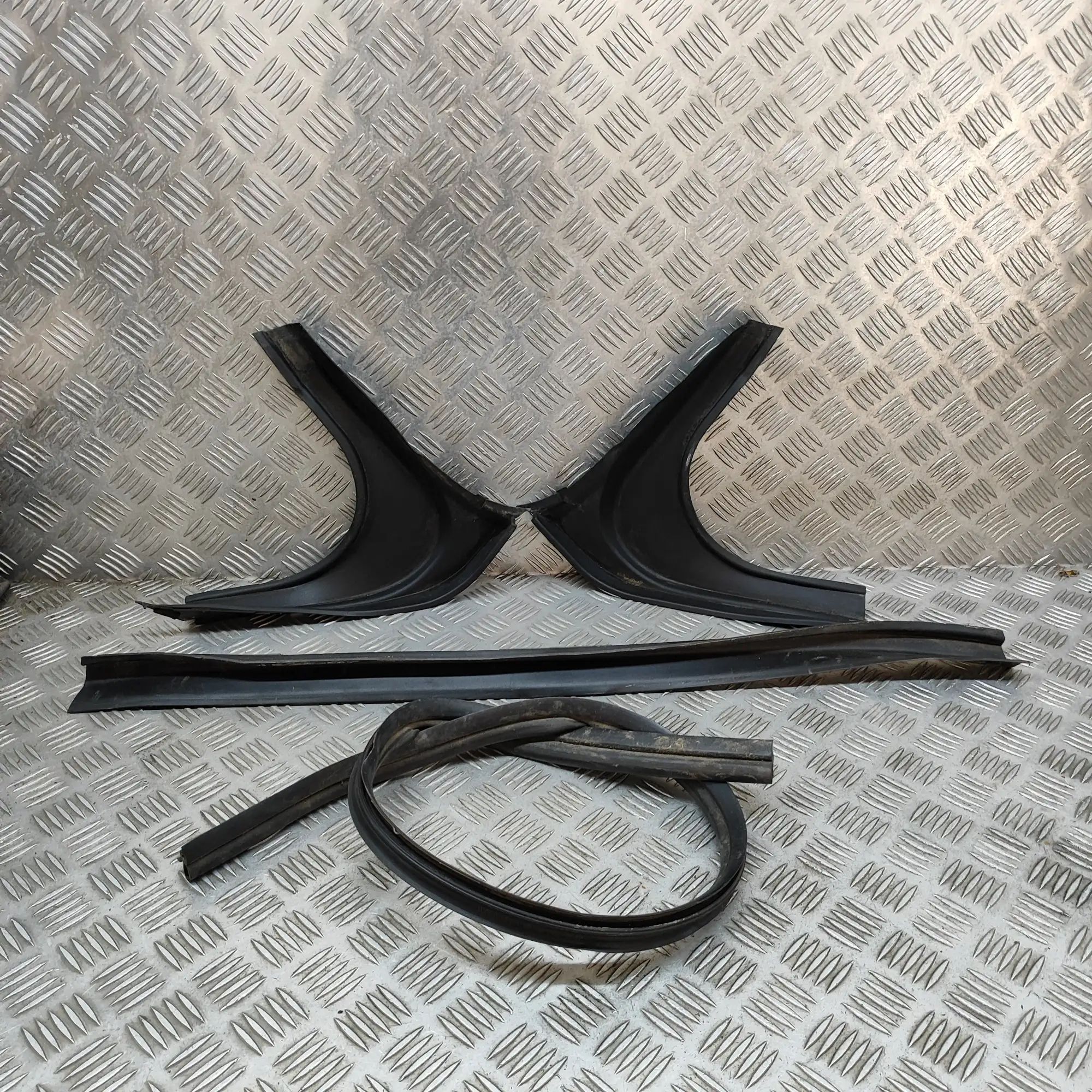 Maserati Ghibli Other Body Parts Other Body Parts — MASERATI GHIBLI (M157) (2013...