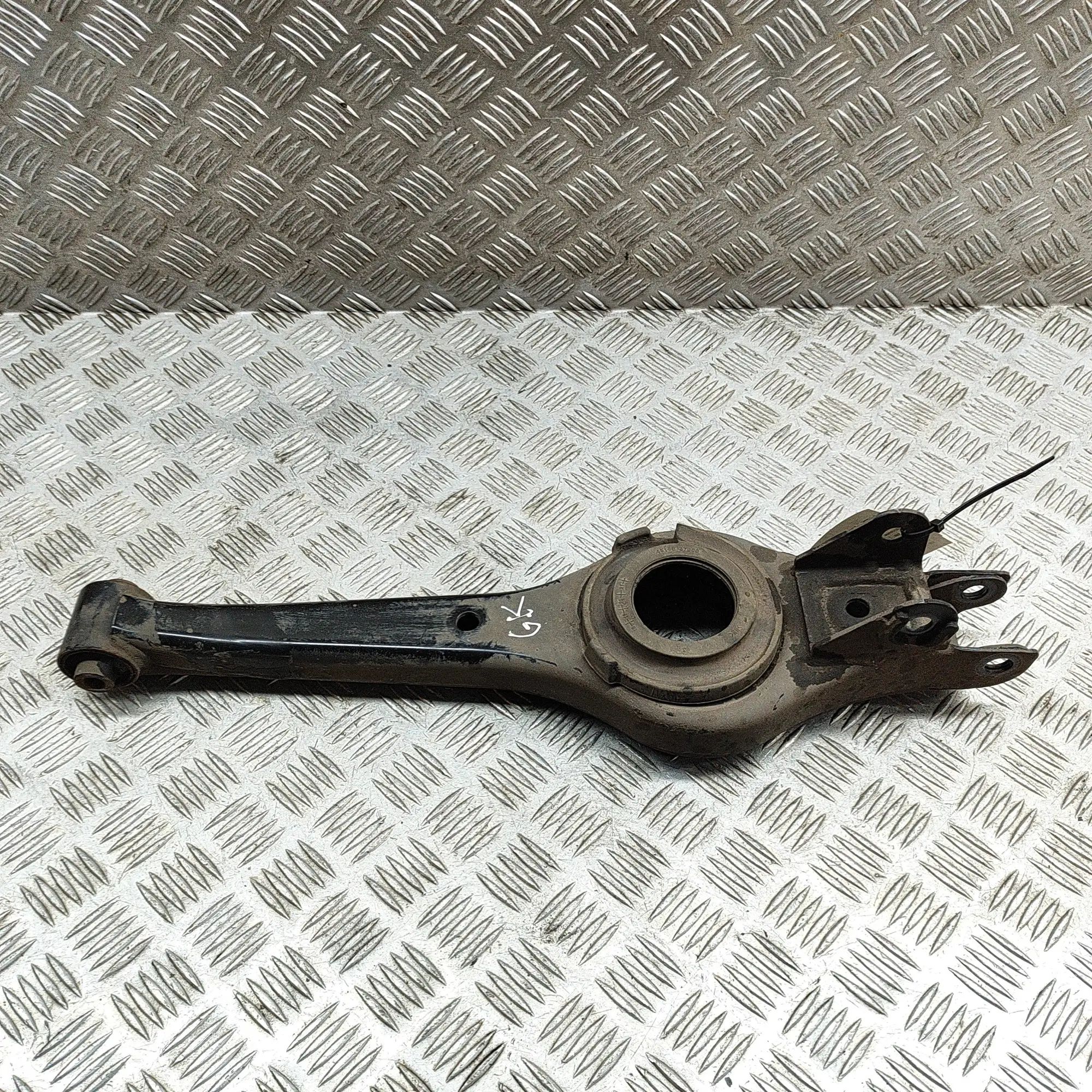 Ssangyong Korando Rear Left Lower Control Arm Rear Left Lower Control Arm — SSANGYONG KORANDO...