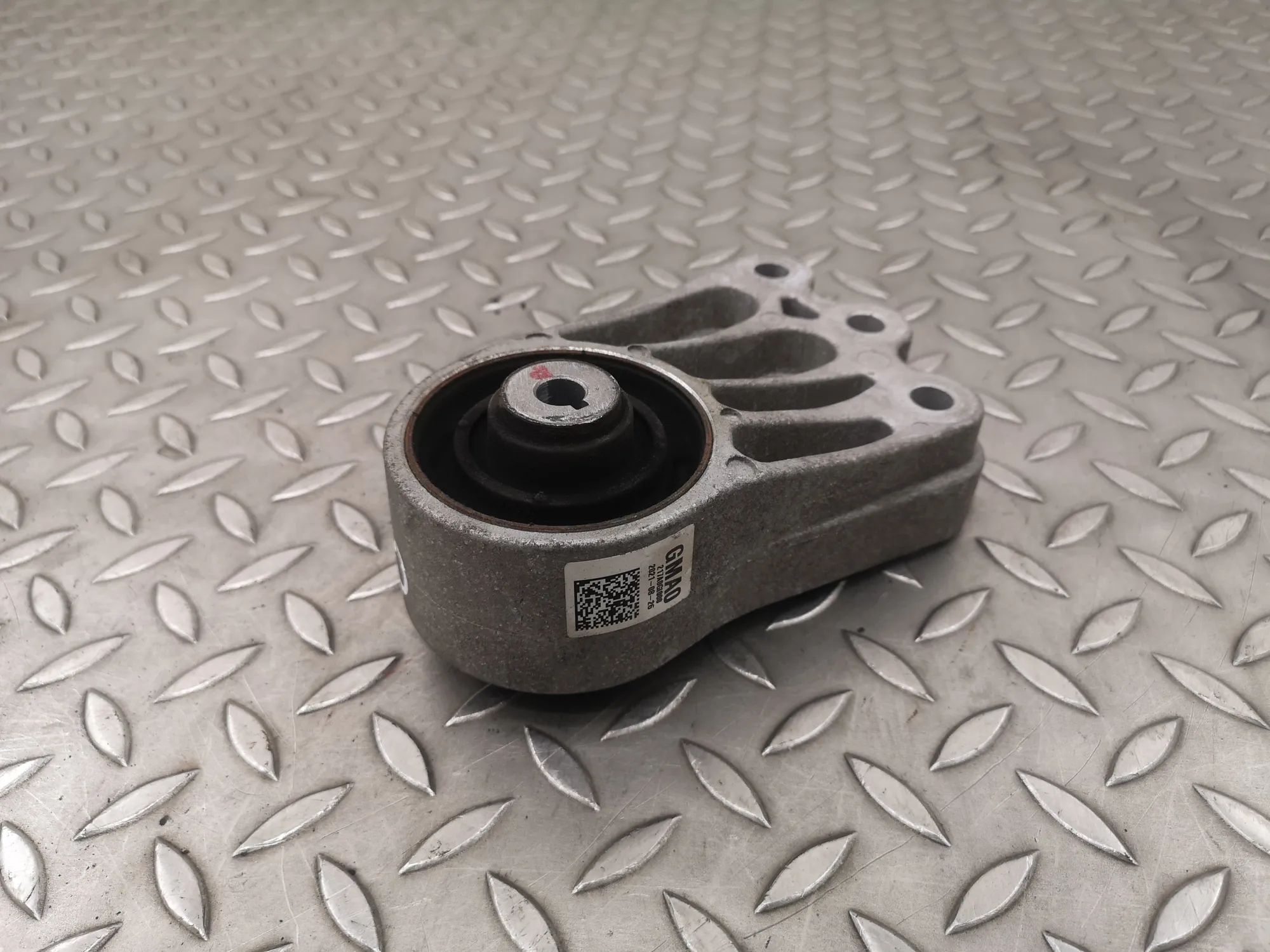 Hyundai Ioniq 5 Right Side Engine Mount Right Side Engine Mount — HYUNDAI IONIQ (5 NE) ...