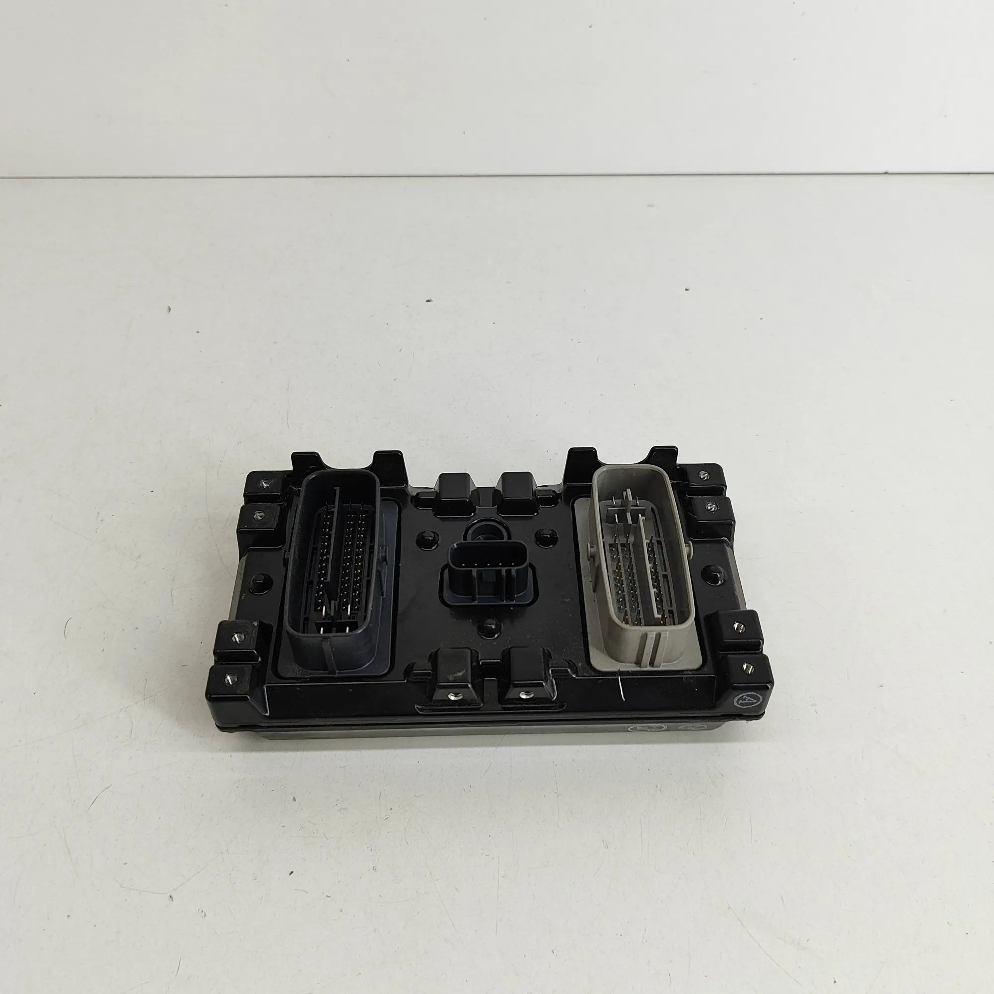 Lexus GS ABS Control unit ABS control unit — LEXUS GS (_L1_) (2011-...) —...