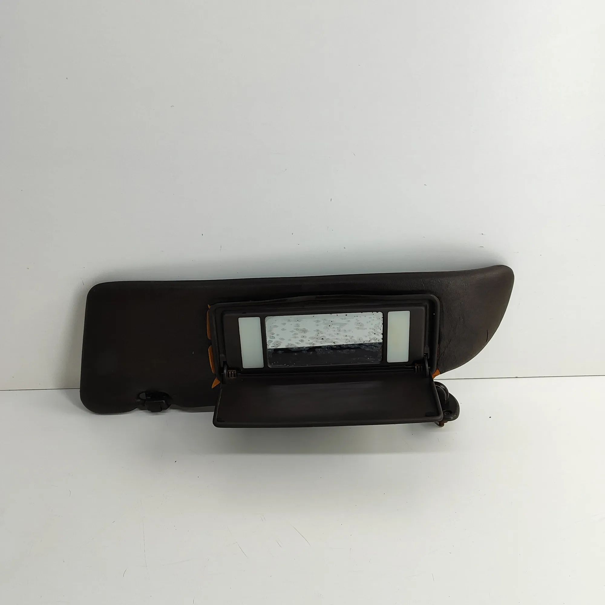Mercedes-Benz 200 - 300 (W123) Left Side Sun Visor Left Side Sun Visor — MERCEDES BENZ S-CLASS (W1...