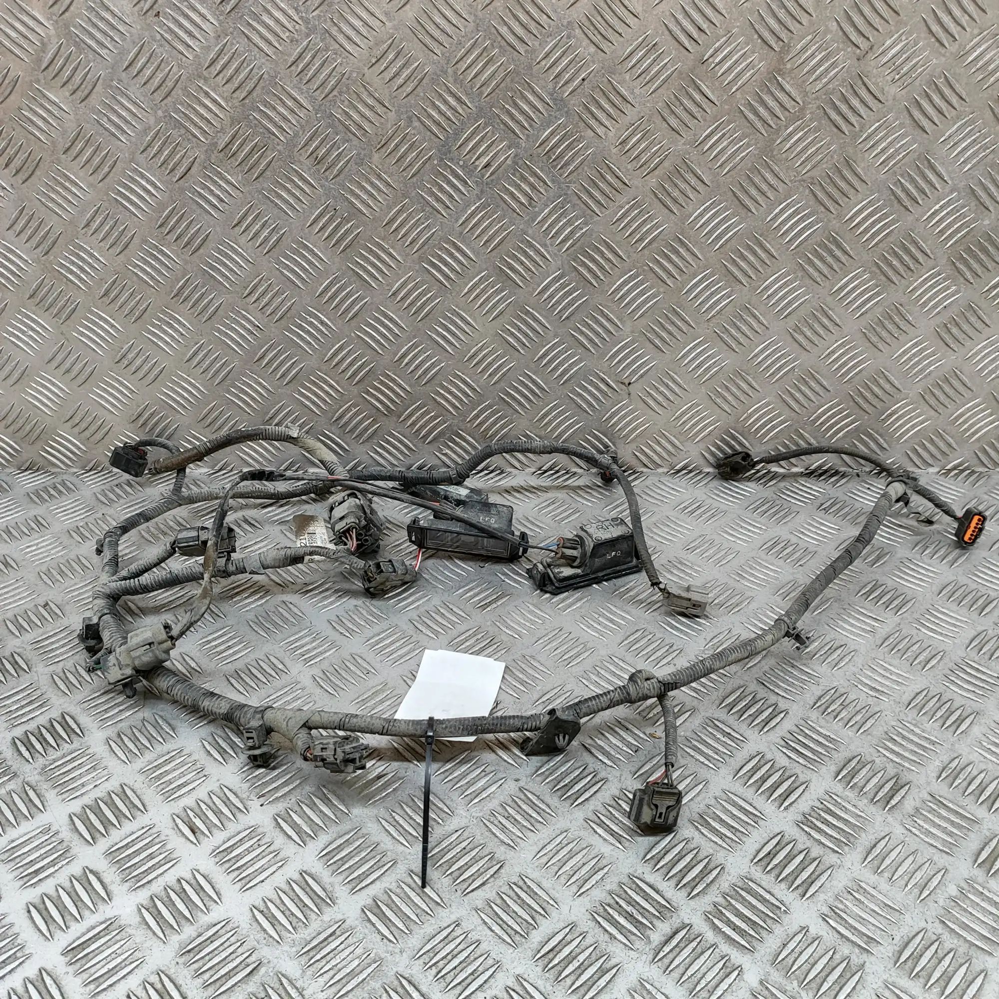 Kia Soul Rear Parking Sensor Wiring Loom Rear Parking Sensor Wiring Loom — KIA SOUL (II ...