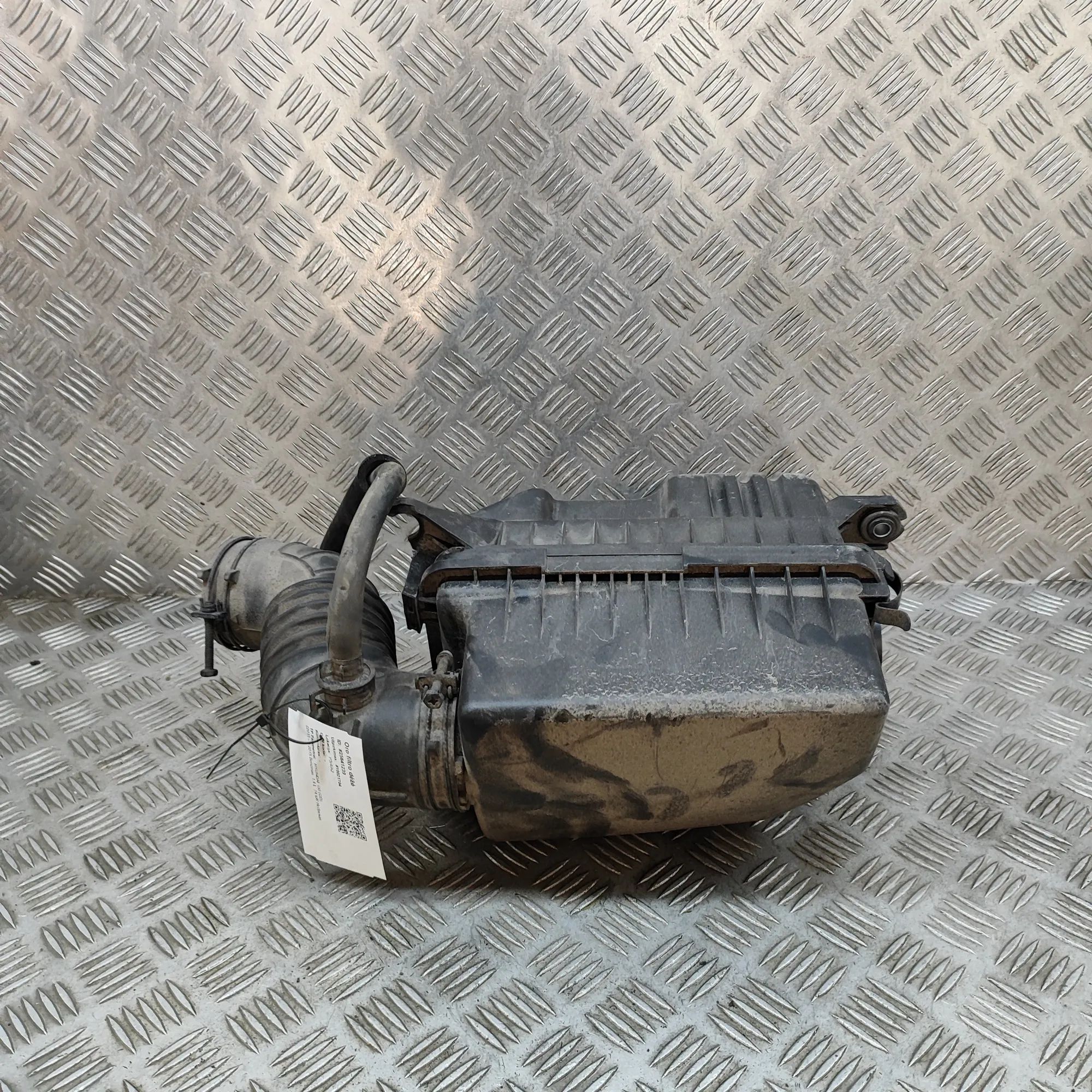 Hyundai i30 Õhufiltri korpus (2.5) Air Filter Box — HYUNDAI I30 (GD) (2011-...) — ...