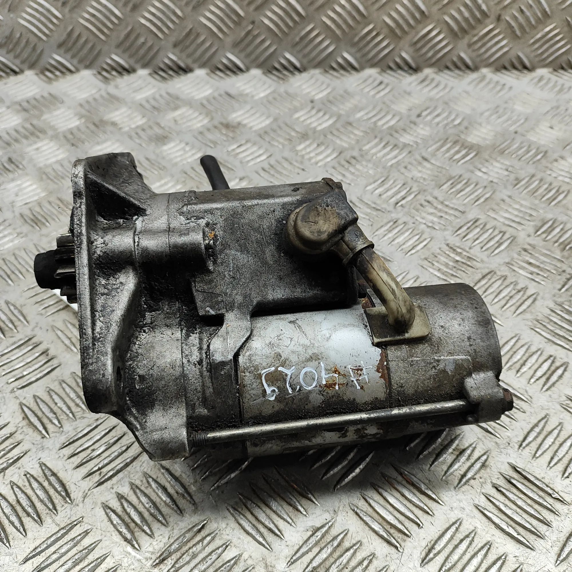 Land Rover Defender Starter Motor Starter motor — LAND ROVER DEFENDER (L316) (199...