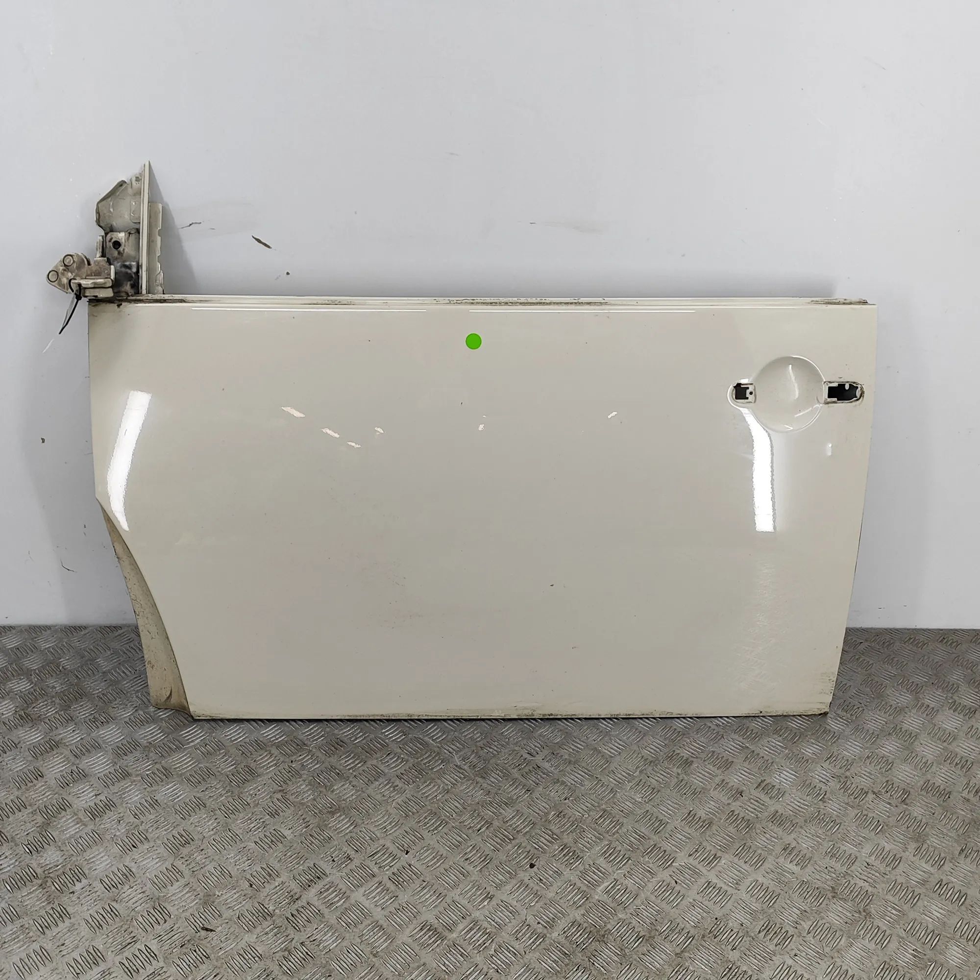 Volkswagen New Beetle Door — front left Door — front left — VW BEETLE (Cabrio 1Y7) (200...
