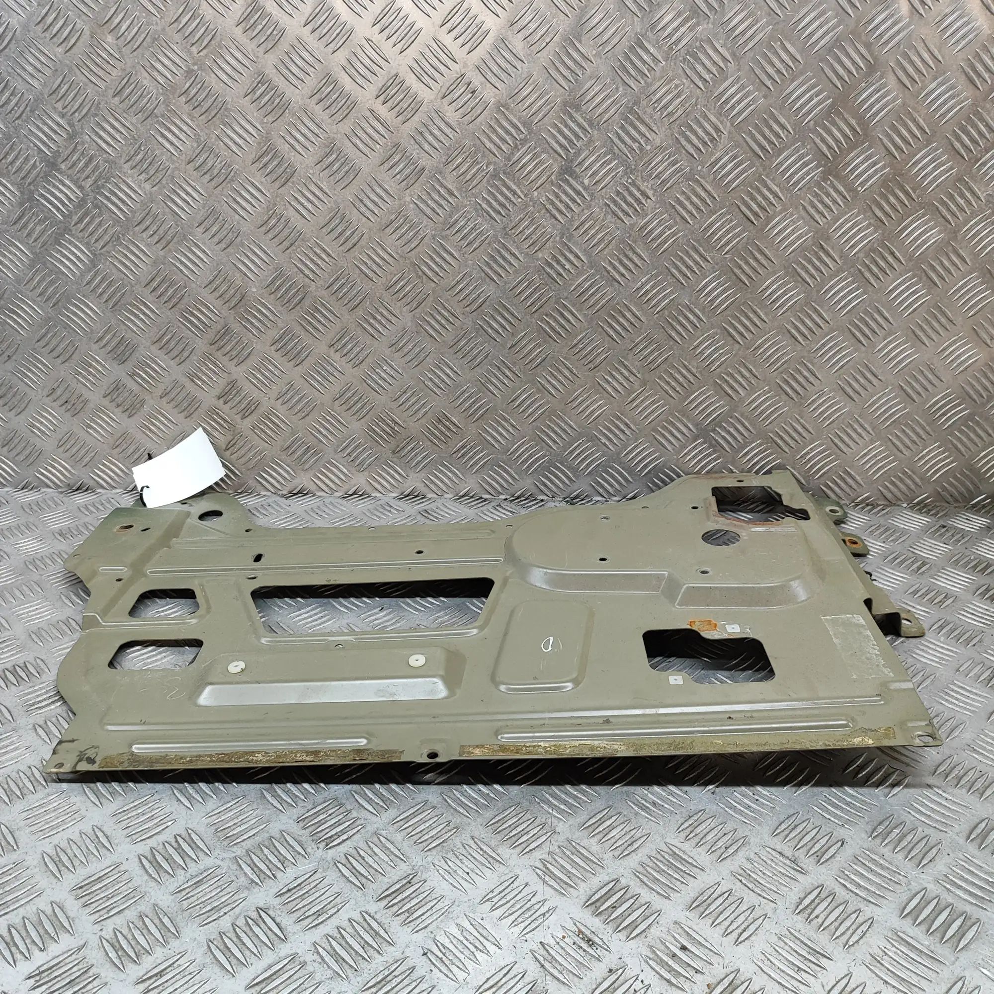 Land Rover Defender Other Body Parts Other Body Parts — LAND ROVER DEFENDER (L315) (...