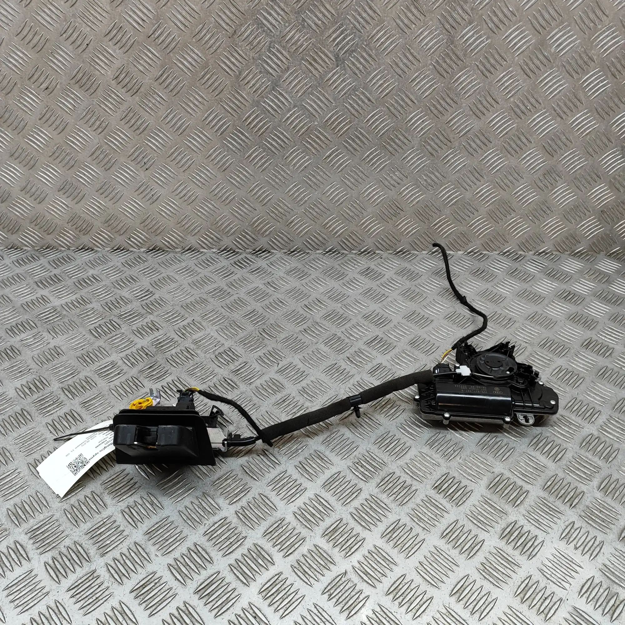 Audi Q5 (FY) Tailgate Boot Lock Tailgate Boot Lock — AUDI Q5 (FY) (2016-...) — ...