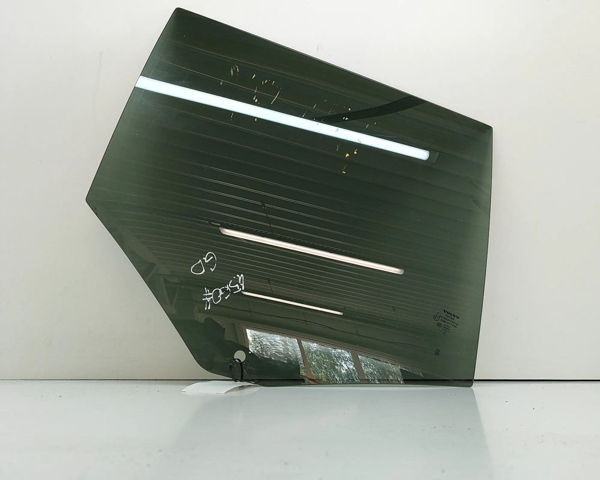 Volvo V60 Right rear door window Right rear door window — VOLVO V60 (II) (2019-....
