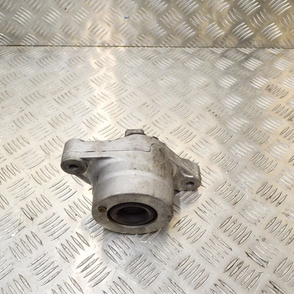 Maserati Quattroporte Left Side Engine Mount Left Side Engine Mount — MASERATI QUATTROPORTE ...