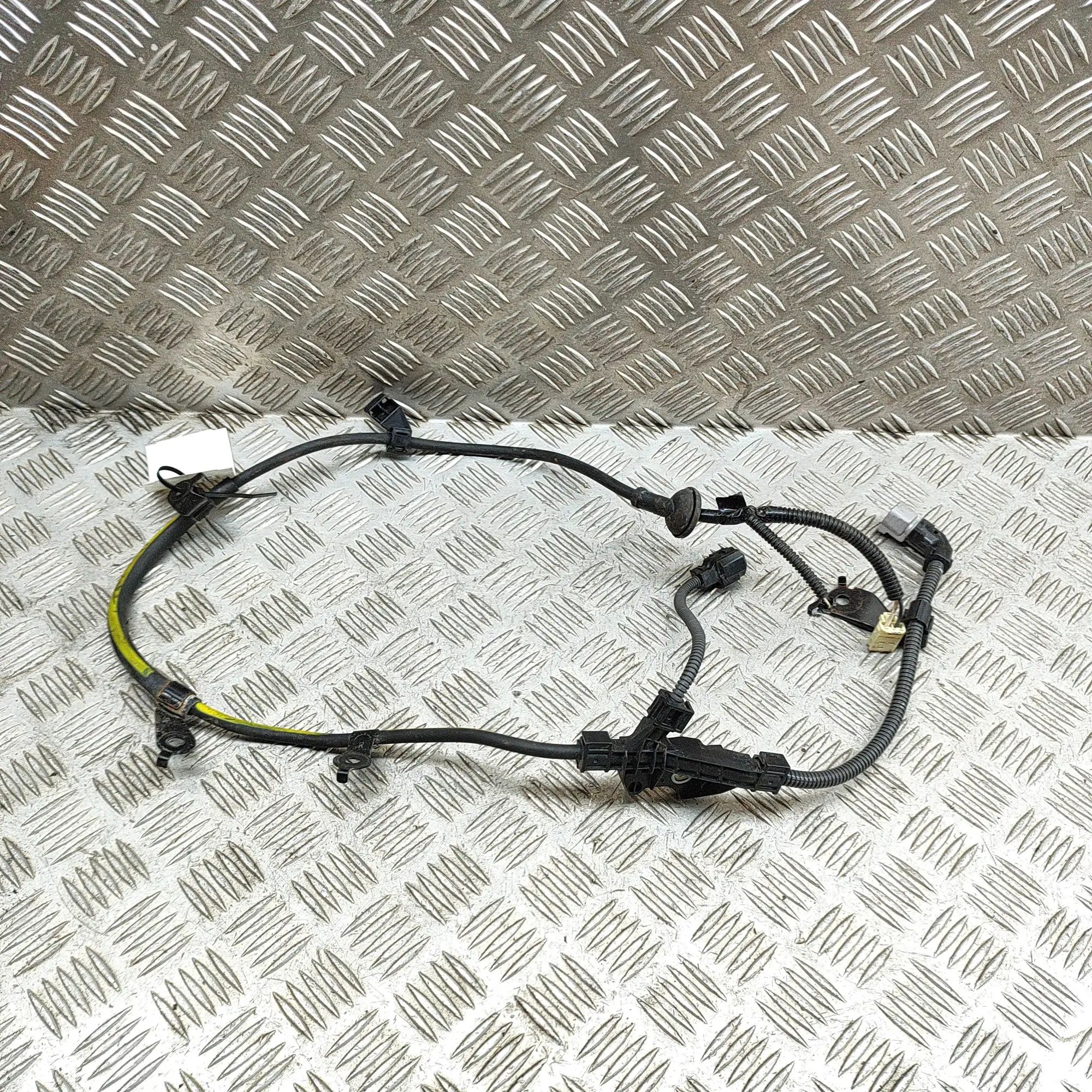 Toyota Sienna Wiring harness Wiring harness — TOYOTA SIENNA (_L4_) (2020-......